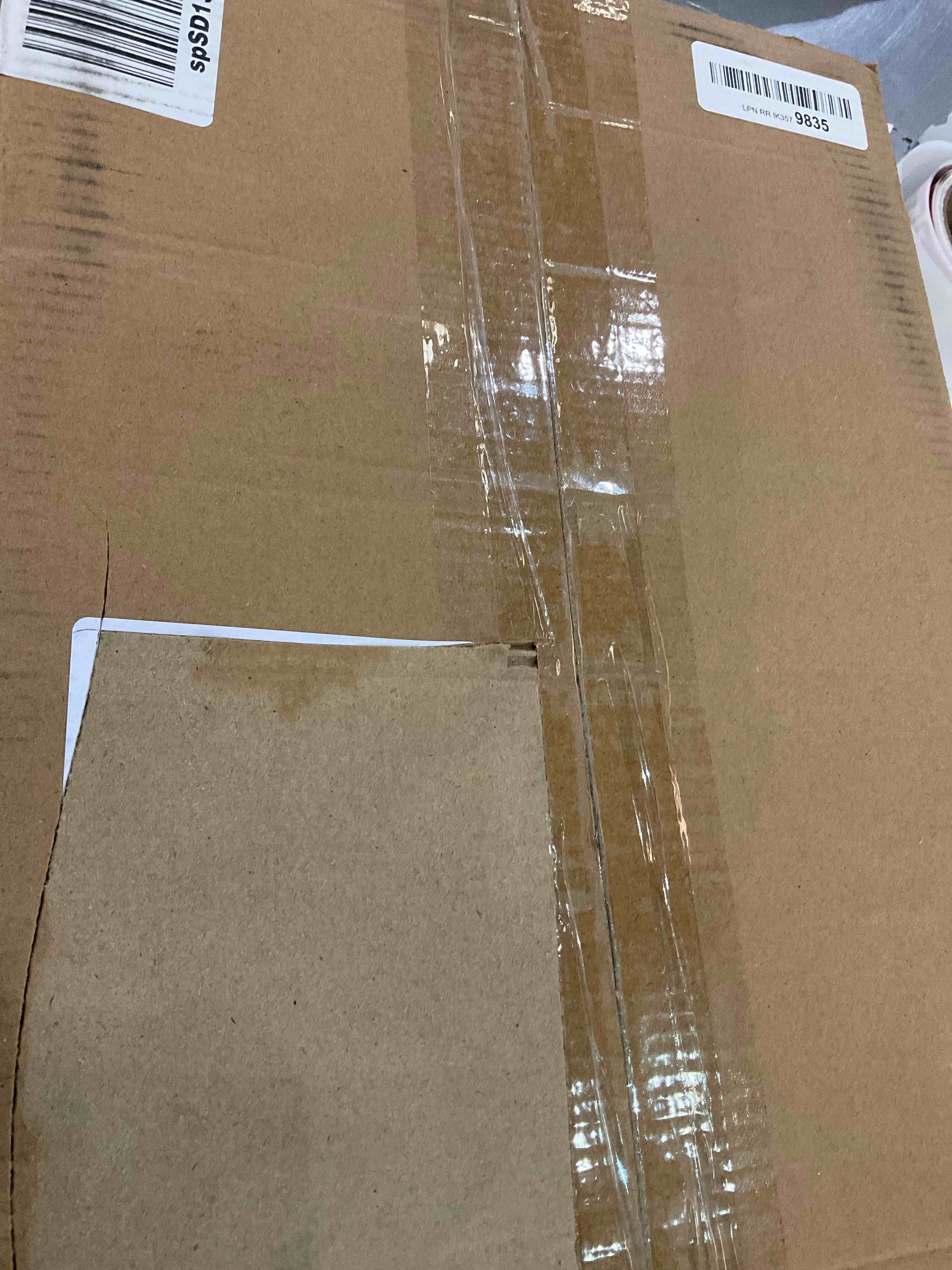 https://s3.amazonaws.com/lotting-images-prod/BargainHunt/EXS01087083_1709044357749.jpeg