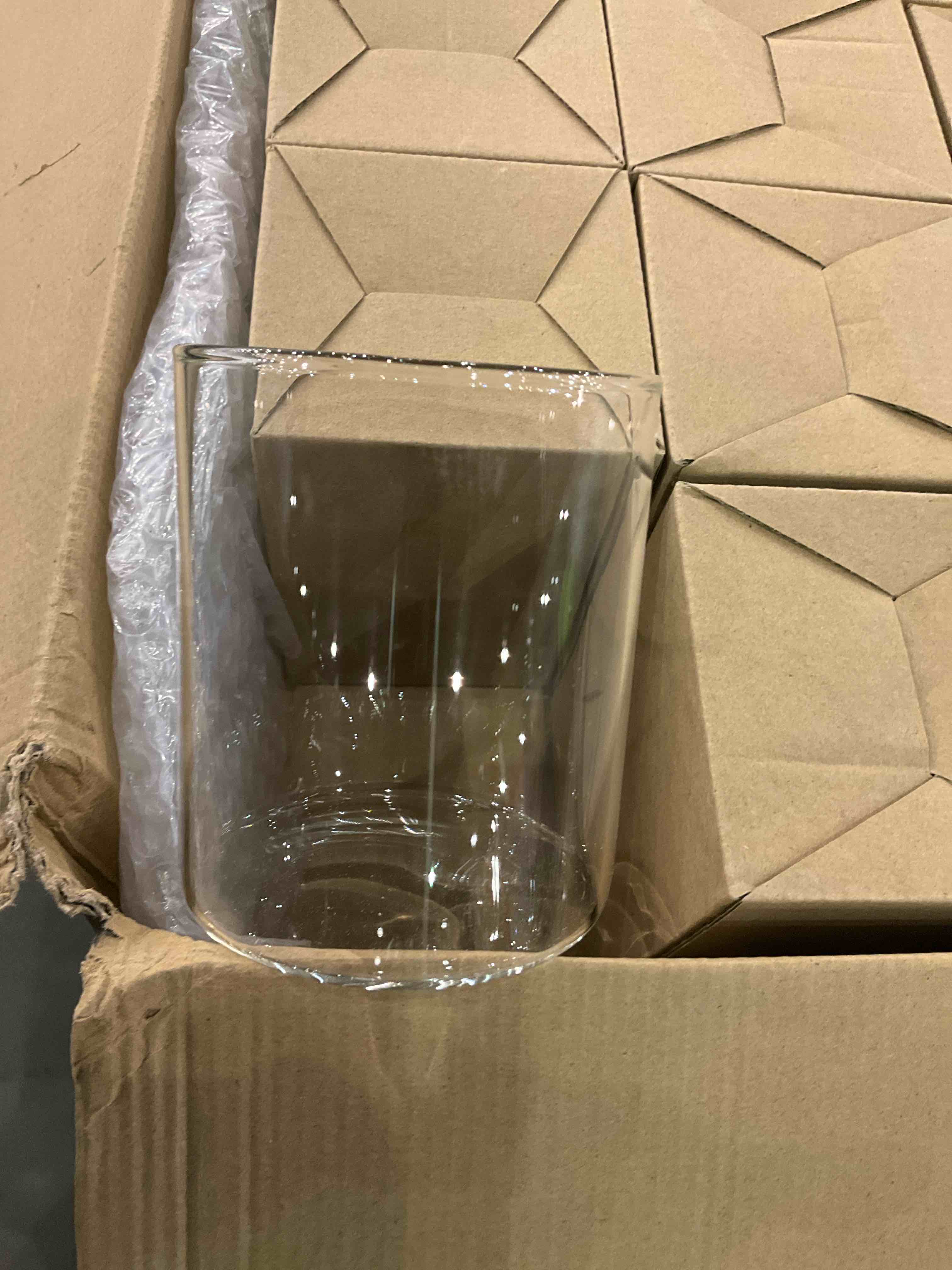 https://s3.amazonaws.com/lotting-images-prod/BargainHunt/EXS01087145_1709123496675.jpeg
