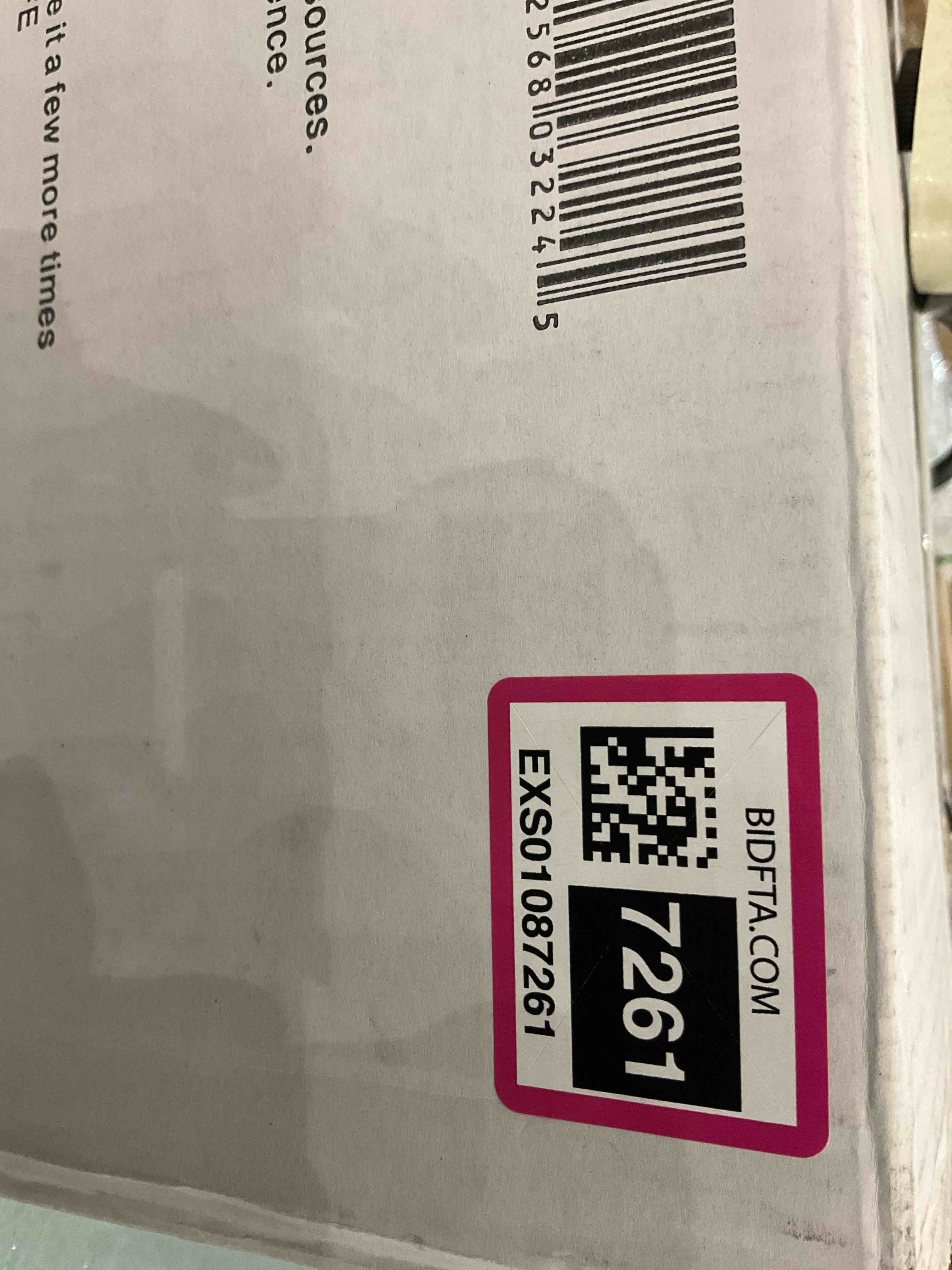 https://s3.amazonaws.com/lotting-images-prod/BargainHunt/EXS01087261_1709228965174.jpeg