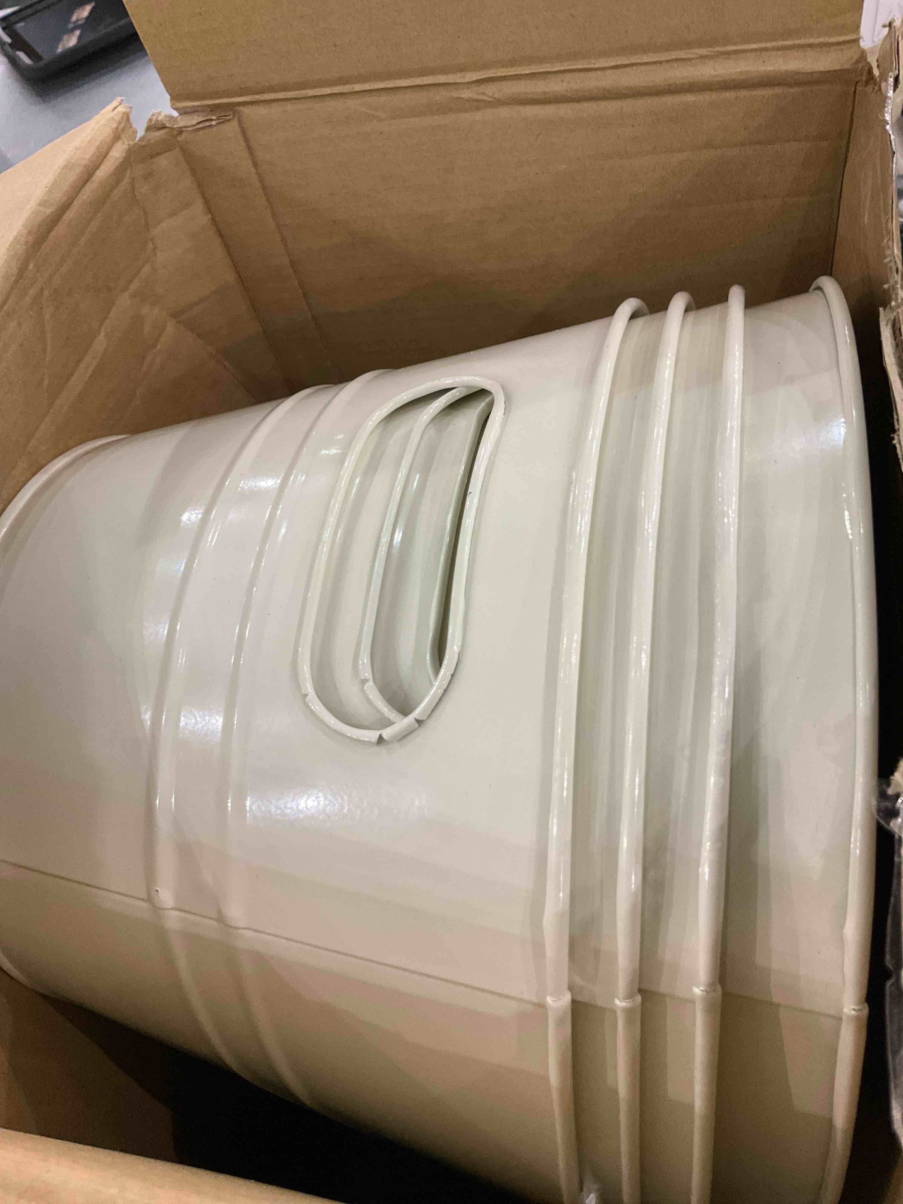 https://s3.amazonaws.com/lotting-images-prod/BargainHunt/EXS01087530_1709913912714.jpeg