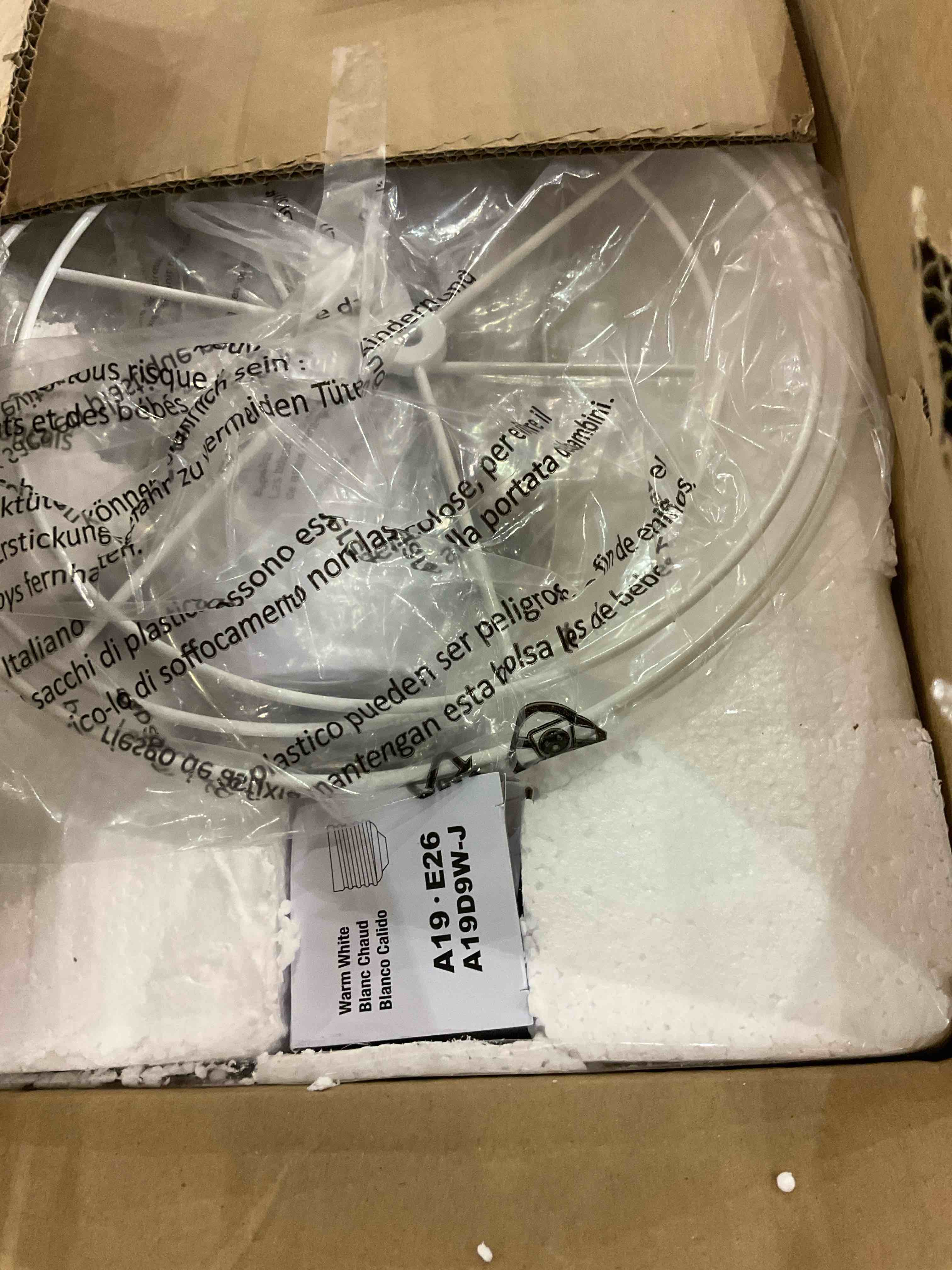 https://s3.amazonaws.com/lotting-images-prod/BargainHunt/EXS01087655_1710164393093.jpeg