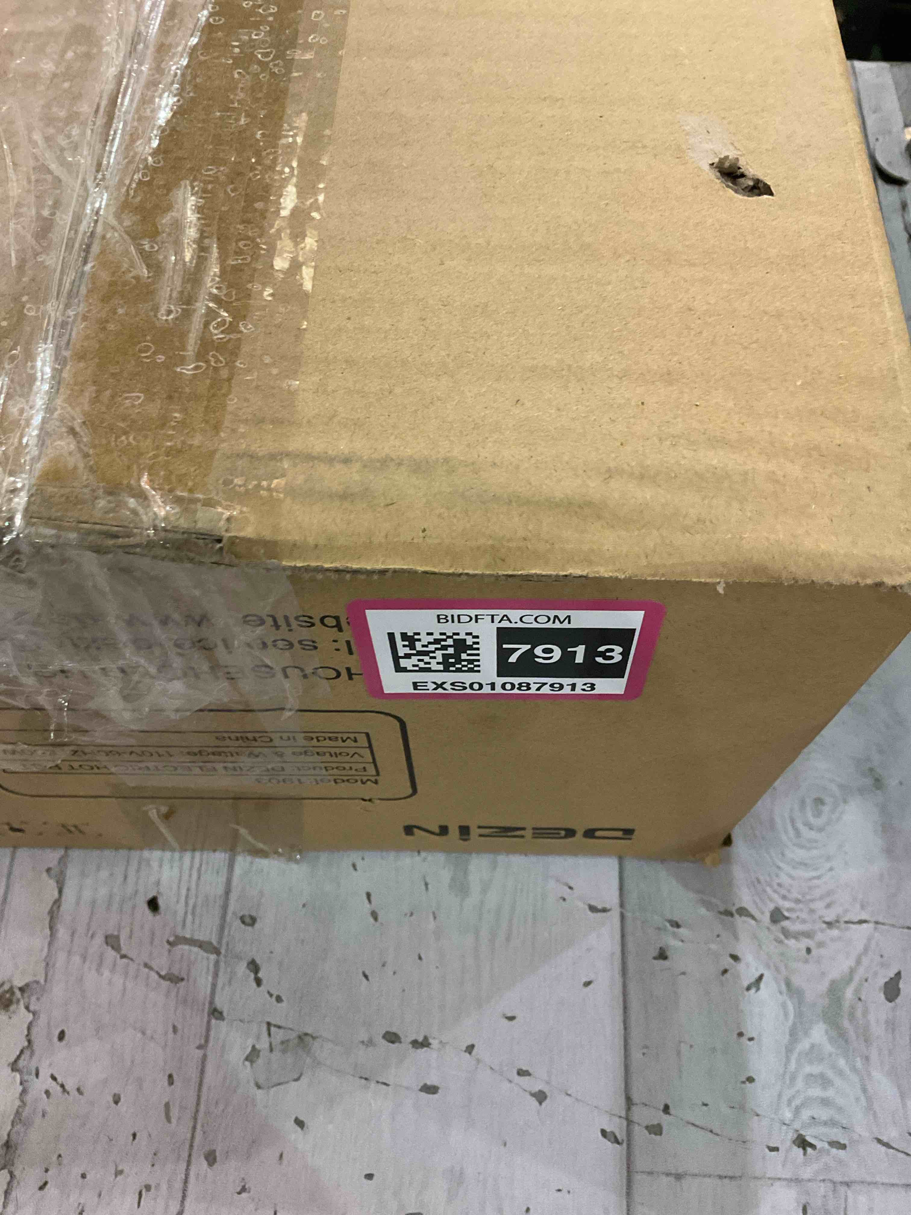 https://s3.amazonaws.com/lotting-images-prod/BargainHunt/EXS01087913_1710337287290.jpeg