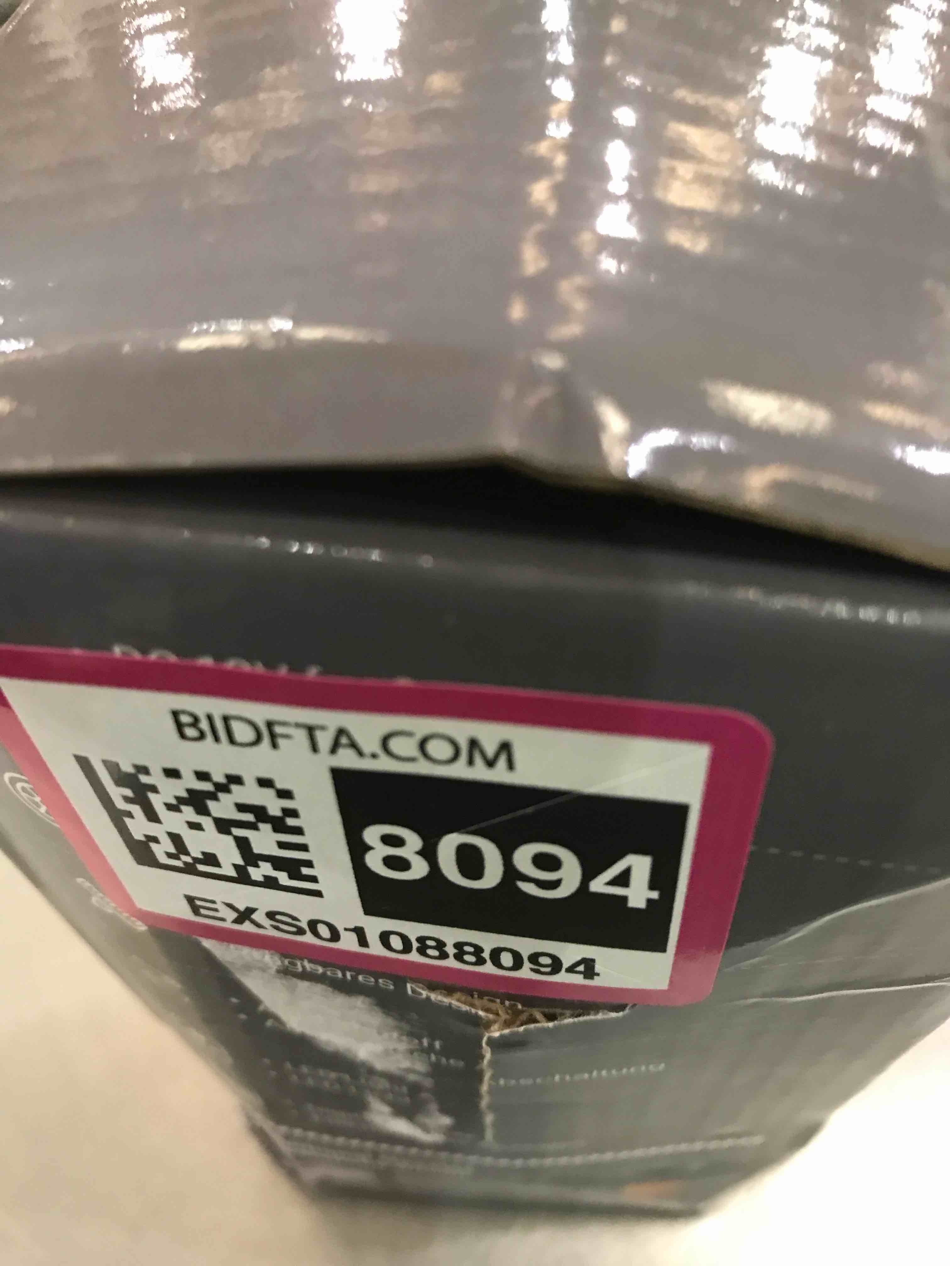 https://s3.amazonaws.com/lotting-images-prod/BargainHunt/EXS01088094_1708012435631.jpeg
