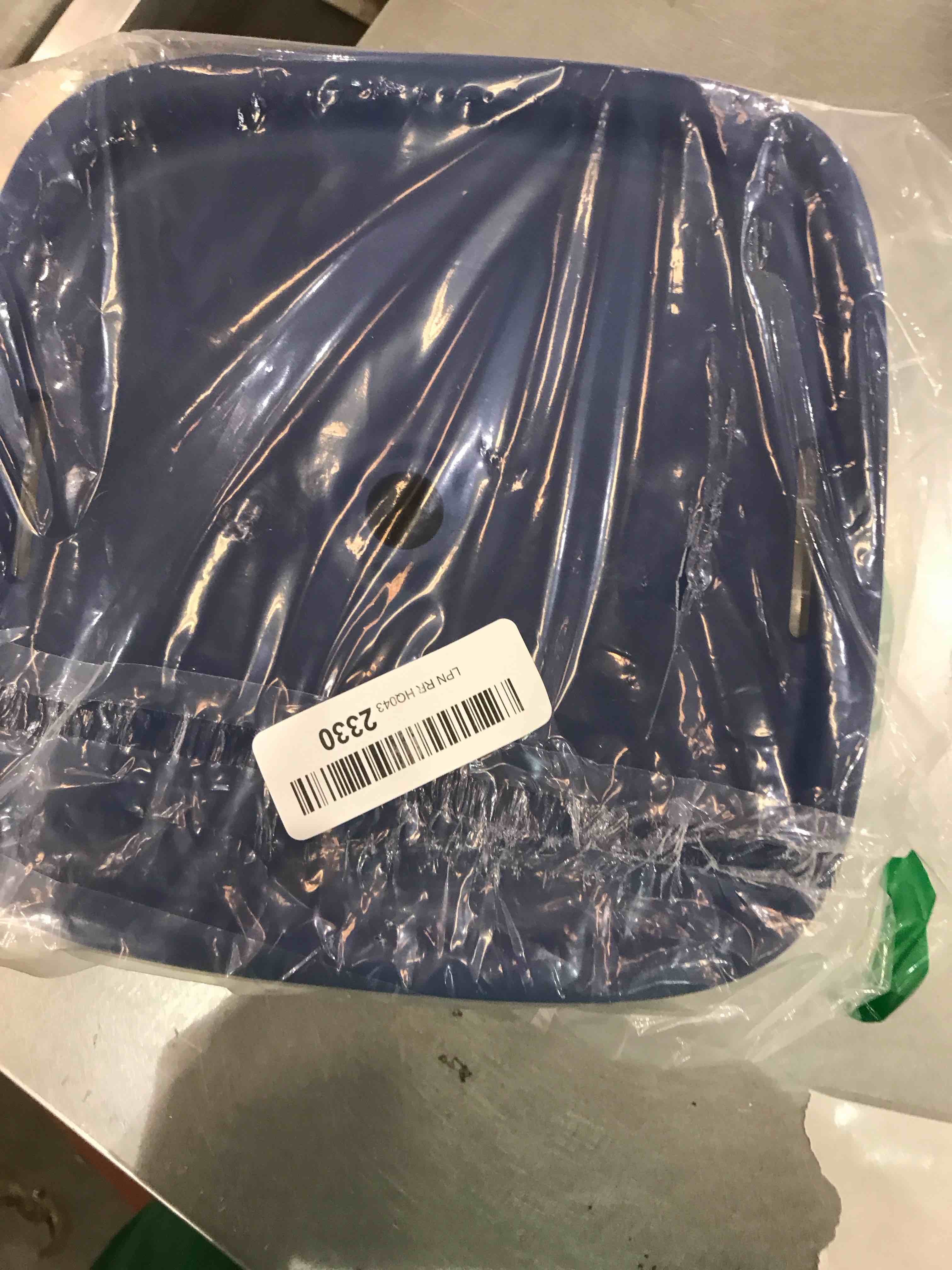 https://s3.amazonaws.com/lotting-images-prod/BargainHunt/EXS01088095_1708012692322.jpeg