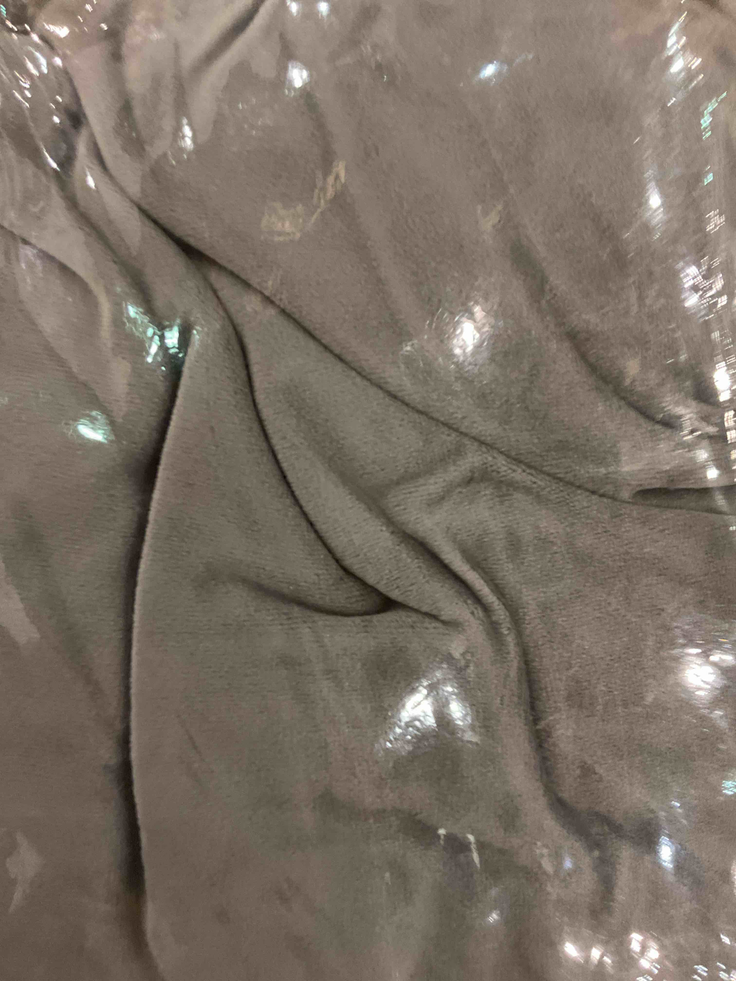 https://s3.amazonaws.com/lotting-images-prod/BargainHunt/EXS01088236_1708951761638.jpeg