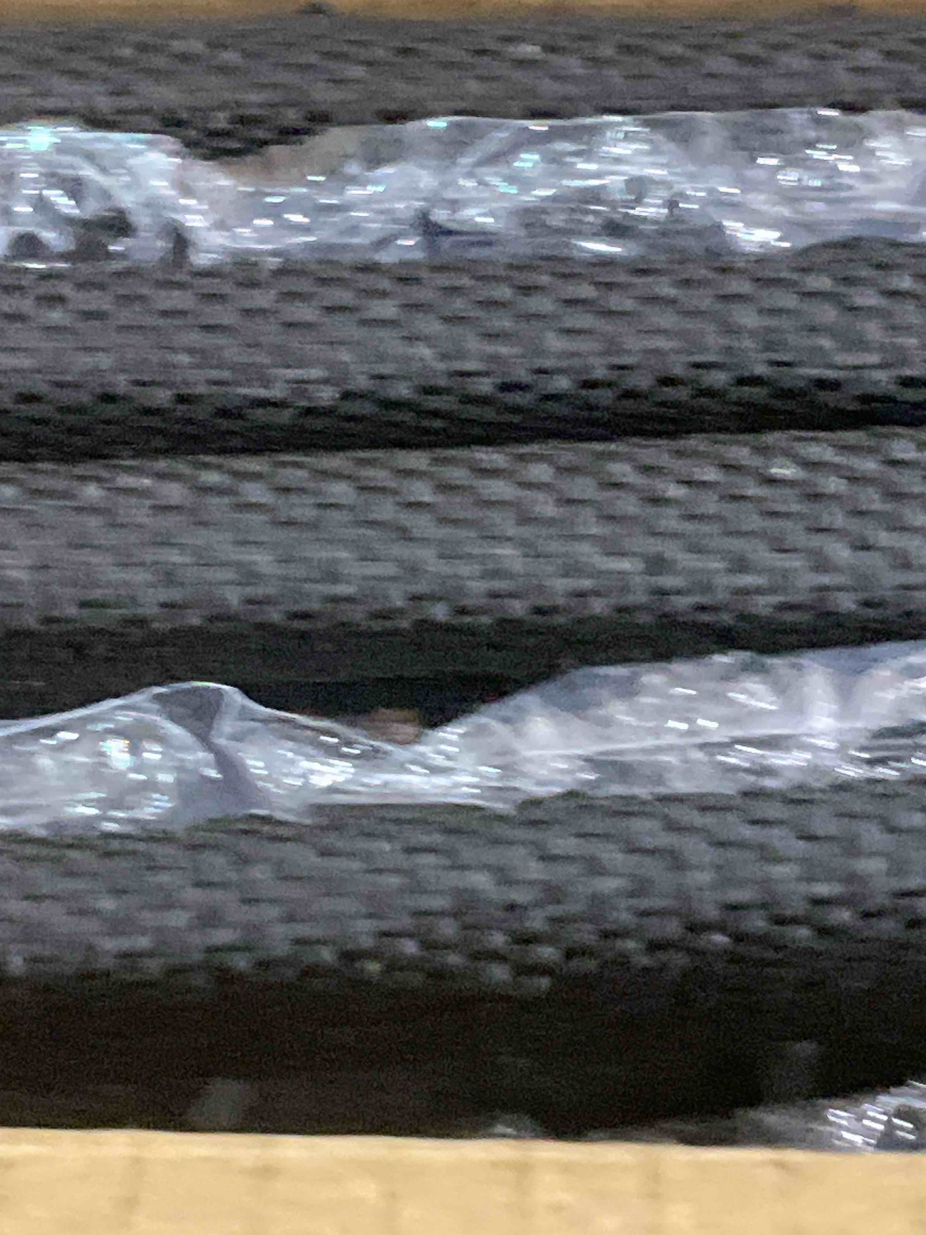 https://s3.amazonaws.com/lotting-images-prod/BargainHunt/EXS01088365_1709036747087.jpeg