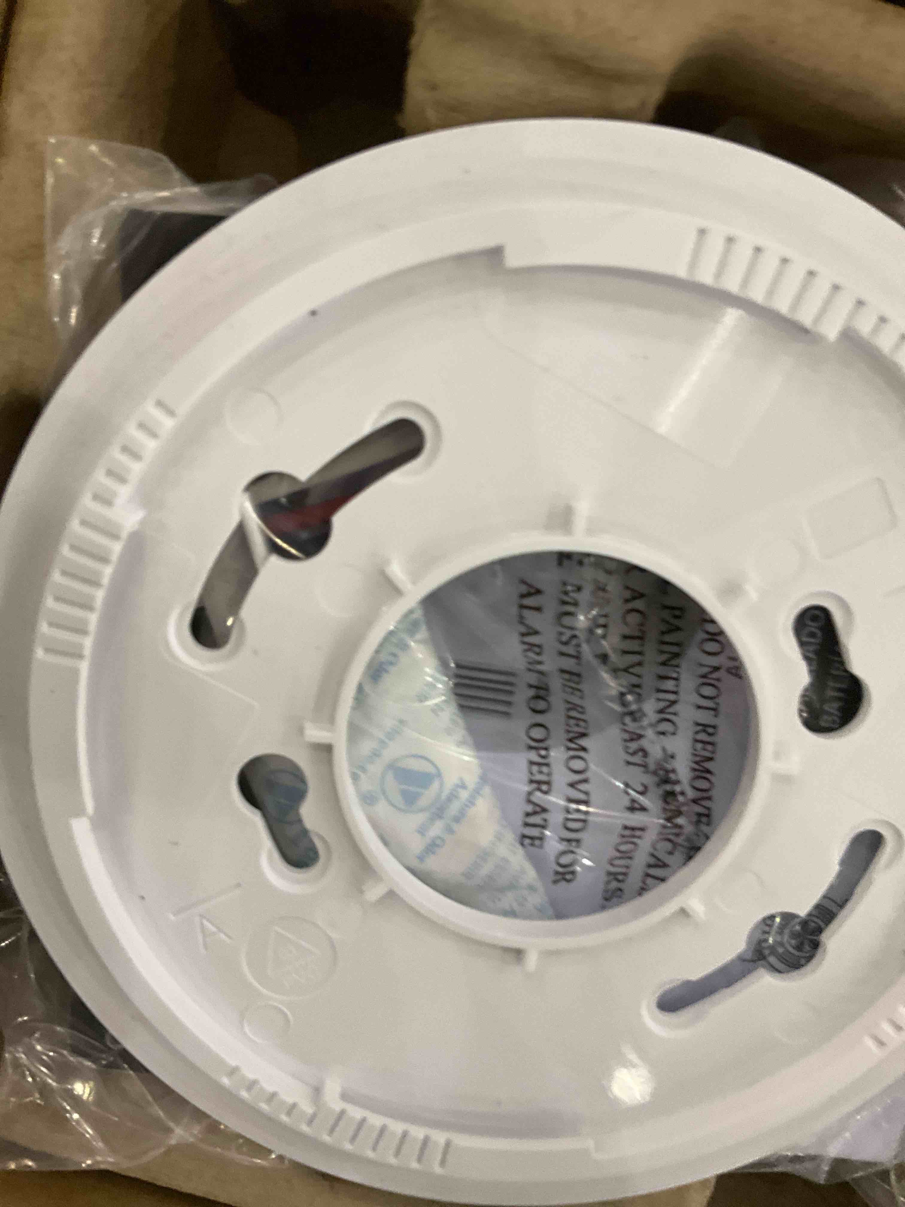 https://s3.amazonaws.com/lotting-images-prod/BargainHunt/EXS01088424_1709046496163.jpeg