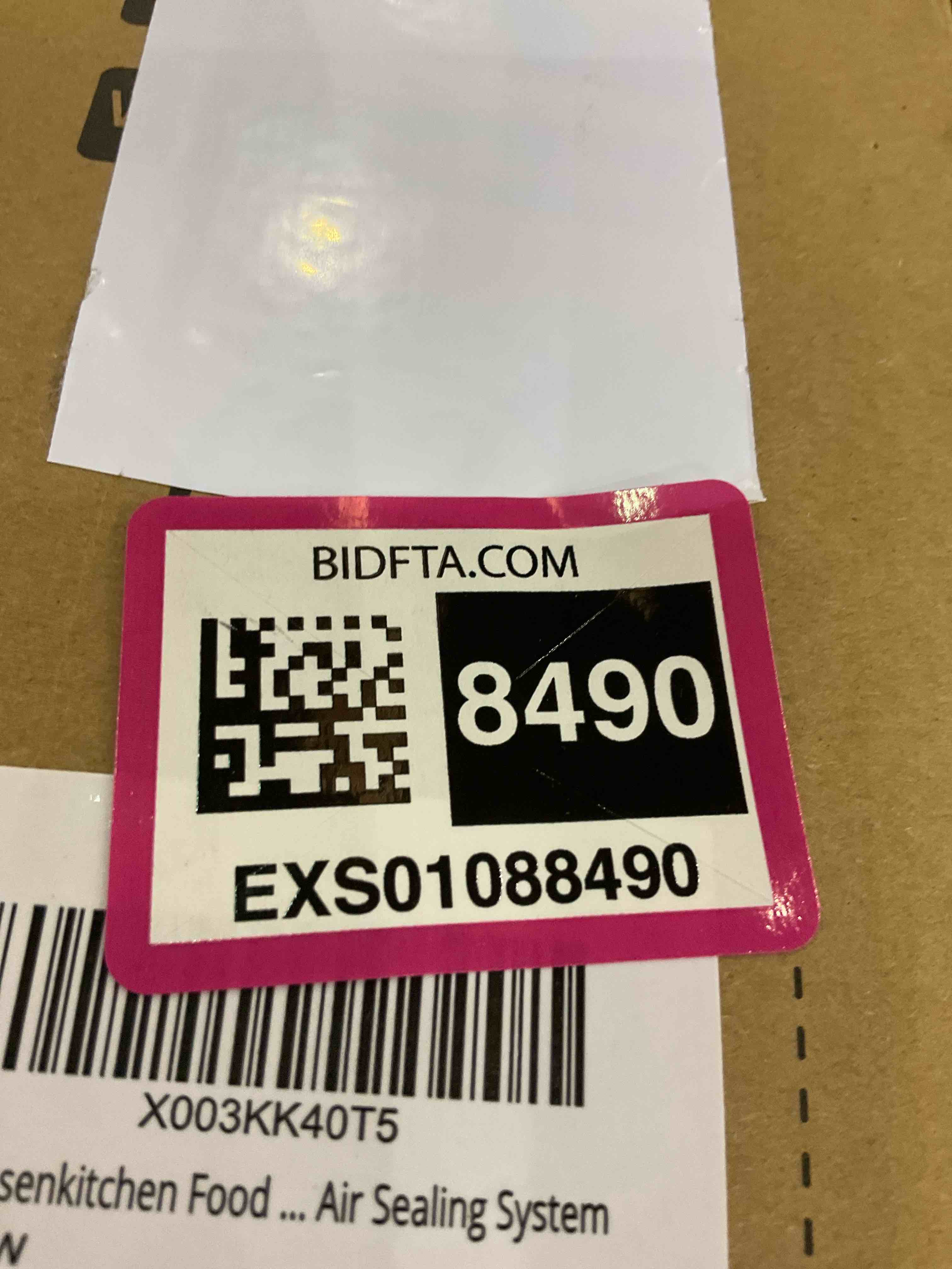 https://s3.amazonaws.com/lotting-images-prod/BargainHunt/EXS01088490_1709058116767.jpeg