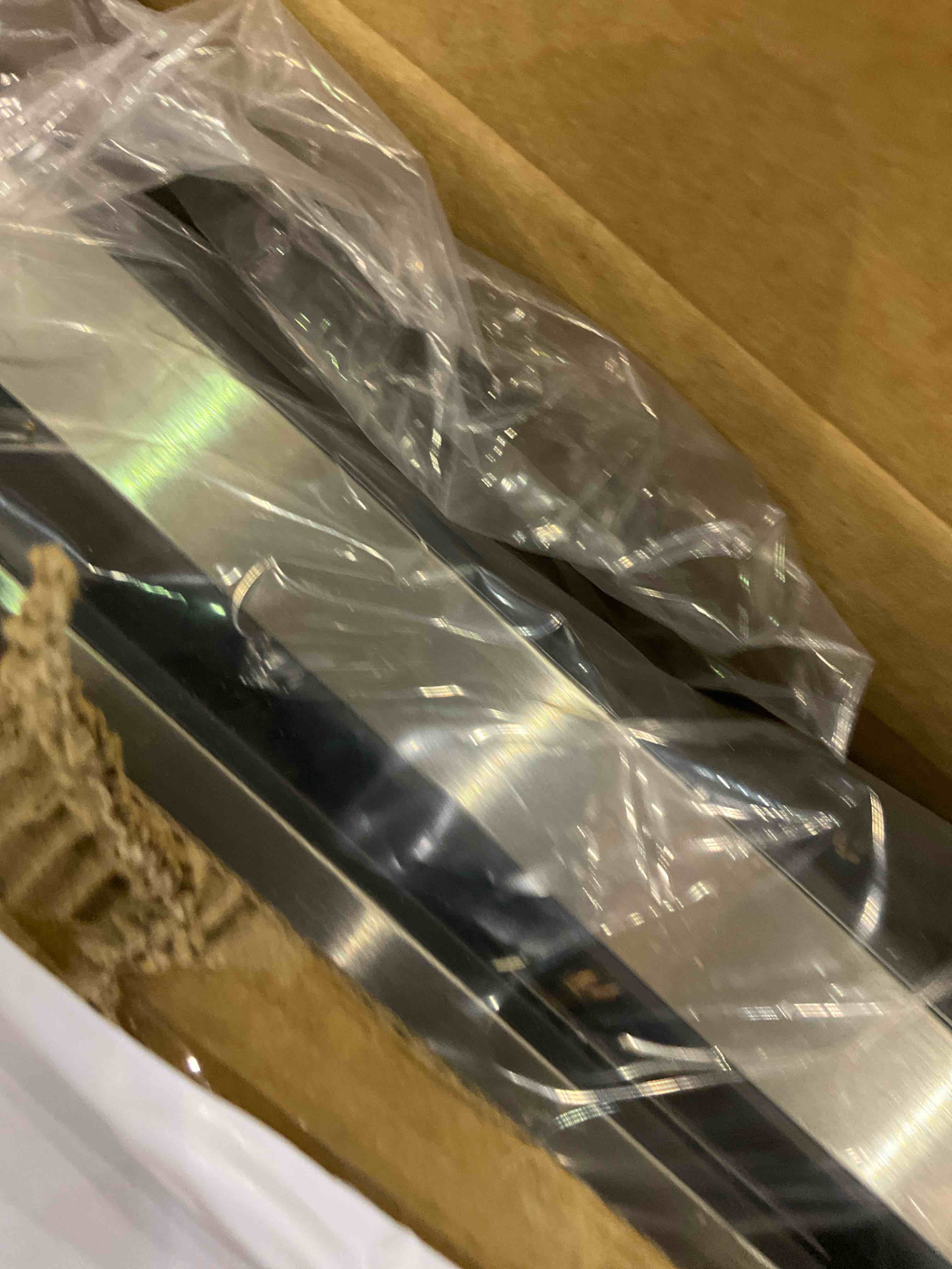 https://s3.amazonaws.com/lotting-images-prod/BargainHunt/EXS01088490_1709058137137.jpeg