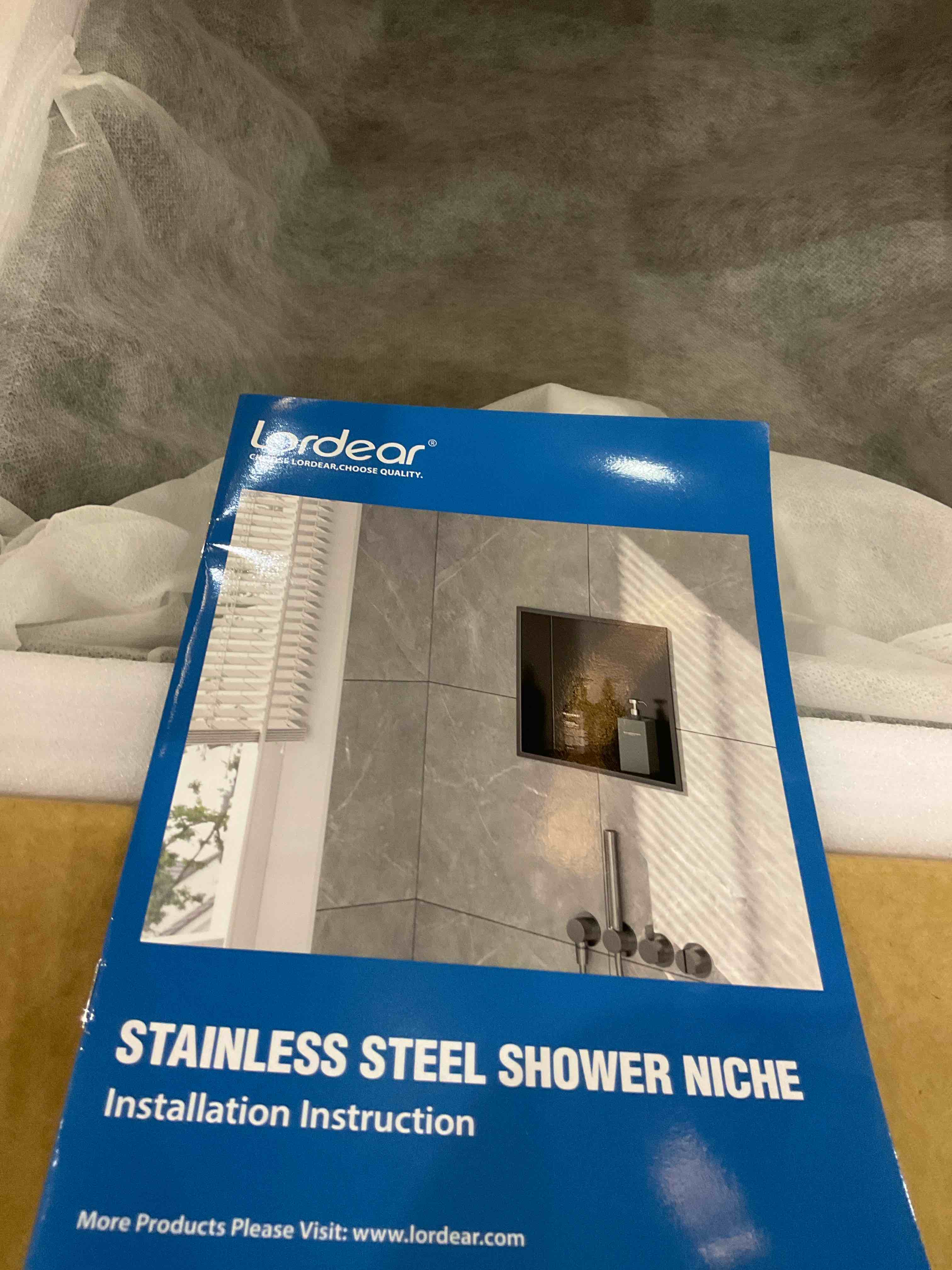 https://s3.amazonaws.com/lotting-images-prod/BargainHunt/EXS01088526_1708101478071.jpeg
