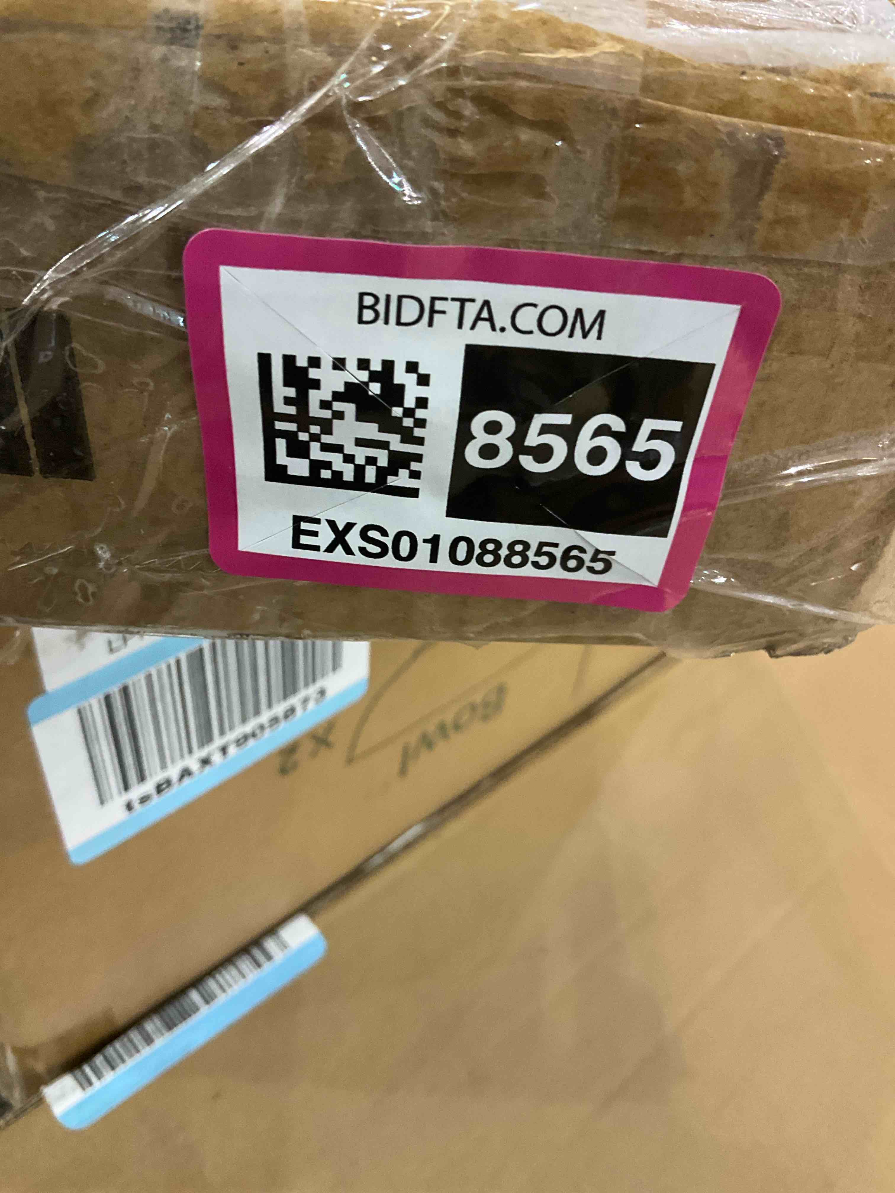 https://s3.amazonaws.com/lotting-images-prod/BargainHunt/EXS01088565_1708109967408.jpeg