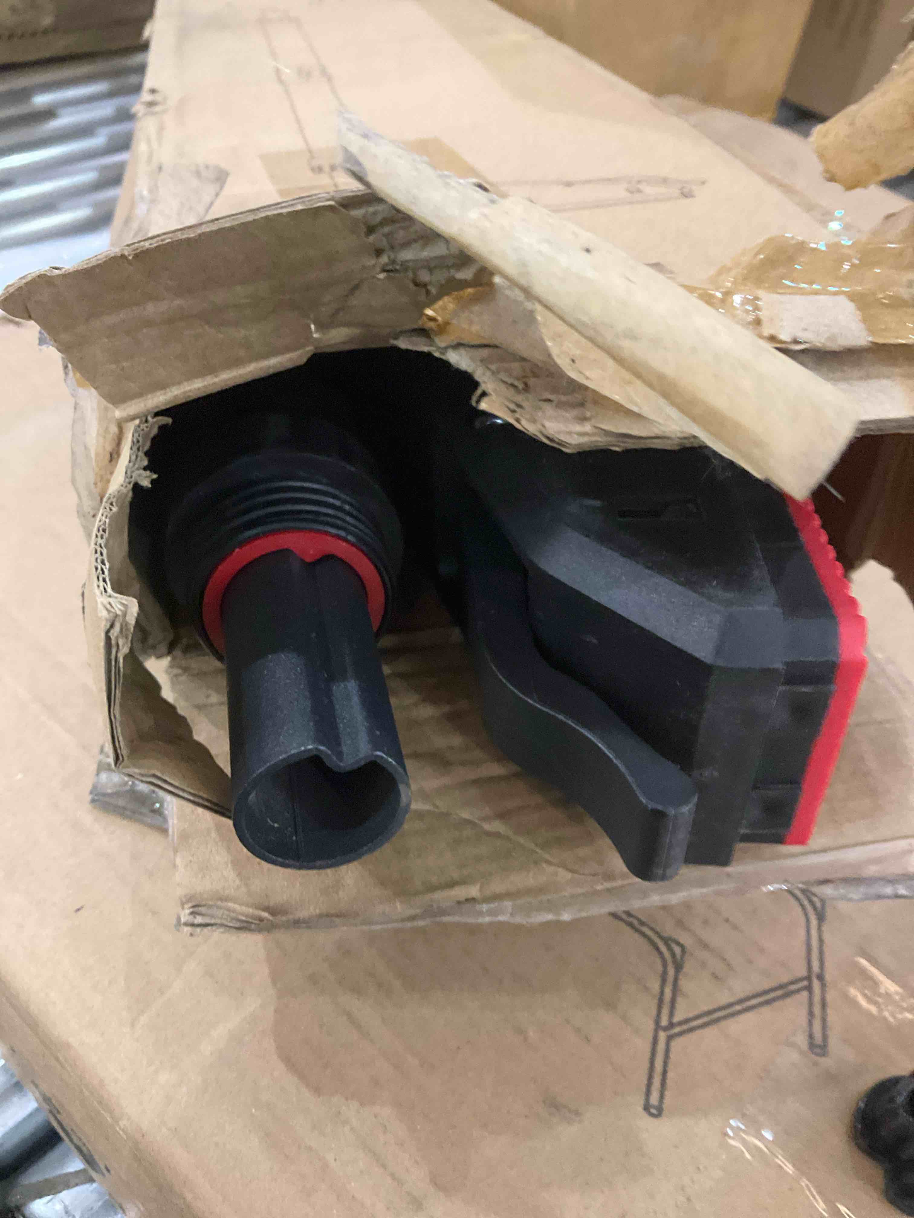 https://s3.amazonaws.com/lotting-images-prod/BargainHunt/EXS01088576_1708111567851.jpeg