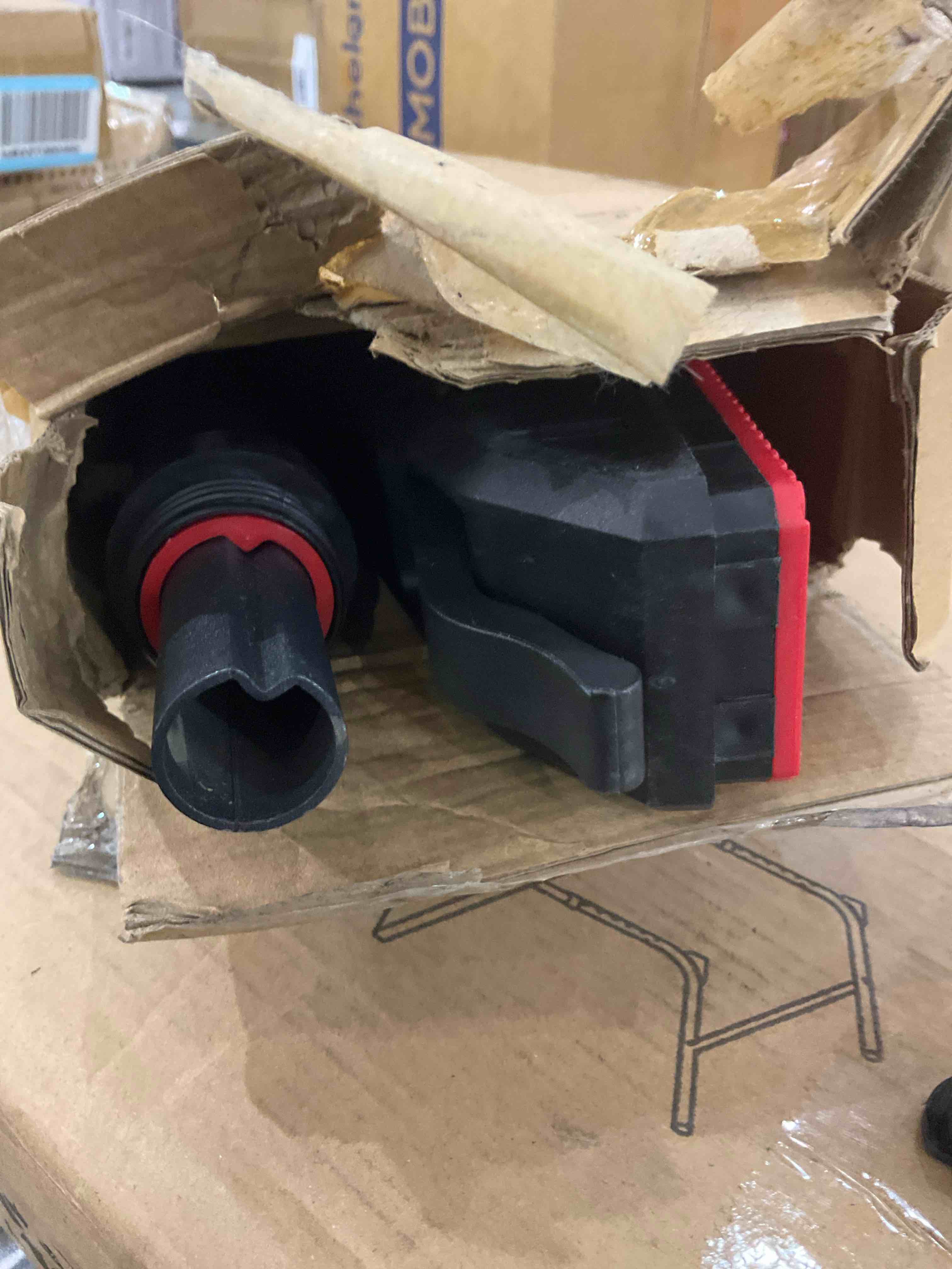 https://s3.amazonaws.com/lotting-images-prod/BargainHunt/EXS01088576_1708111570312.jpeg