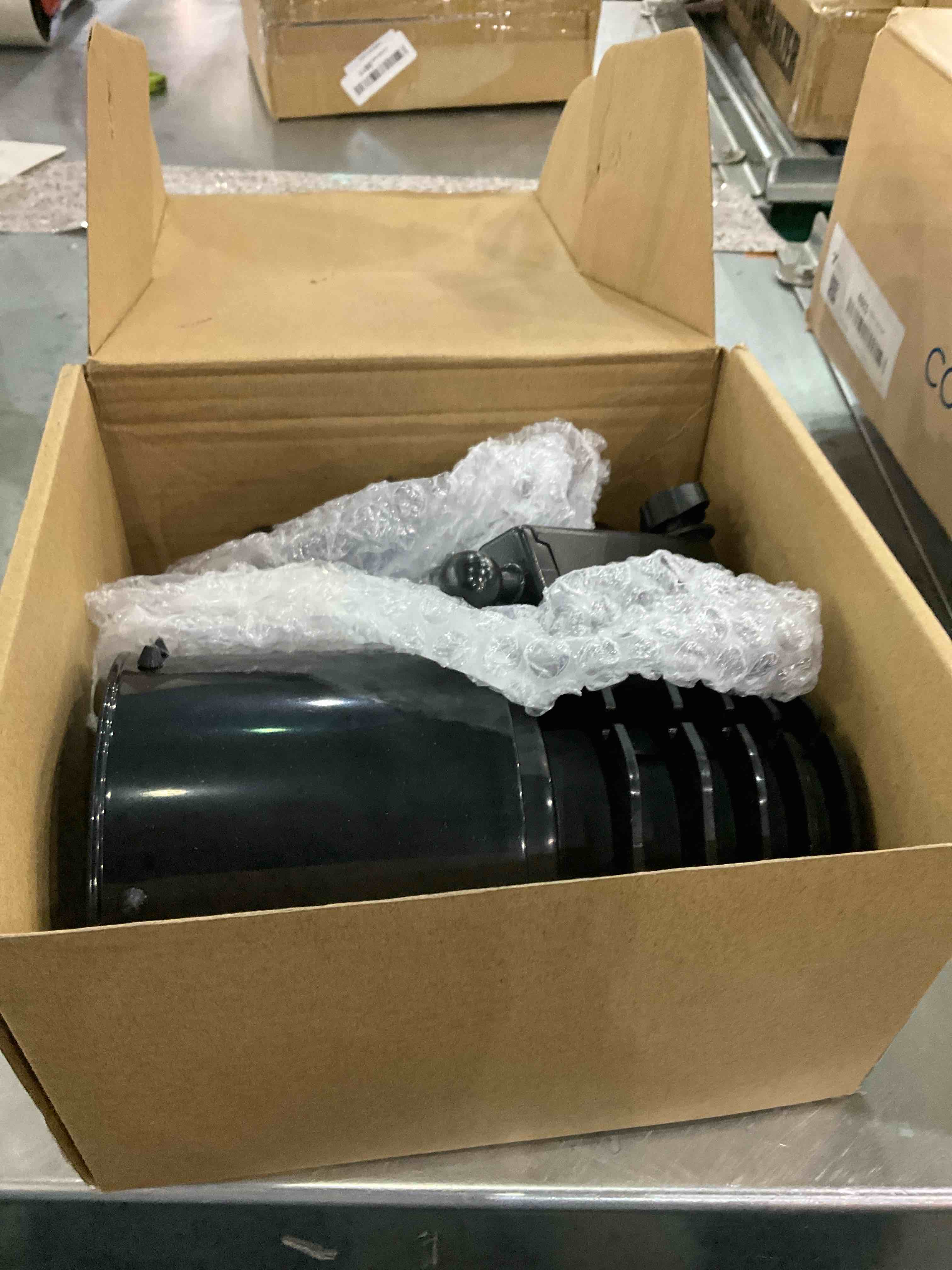 https://s3.amazonaws.com/lotting-images-prod/BargainHunt/EXS01088840_1709036776585.jpeg
