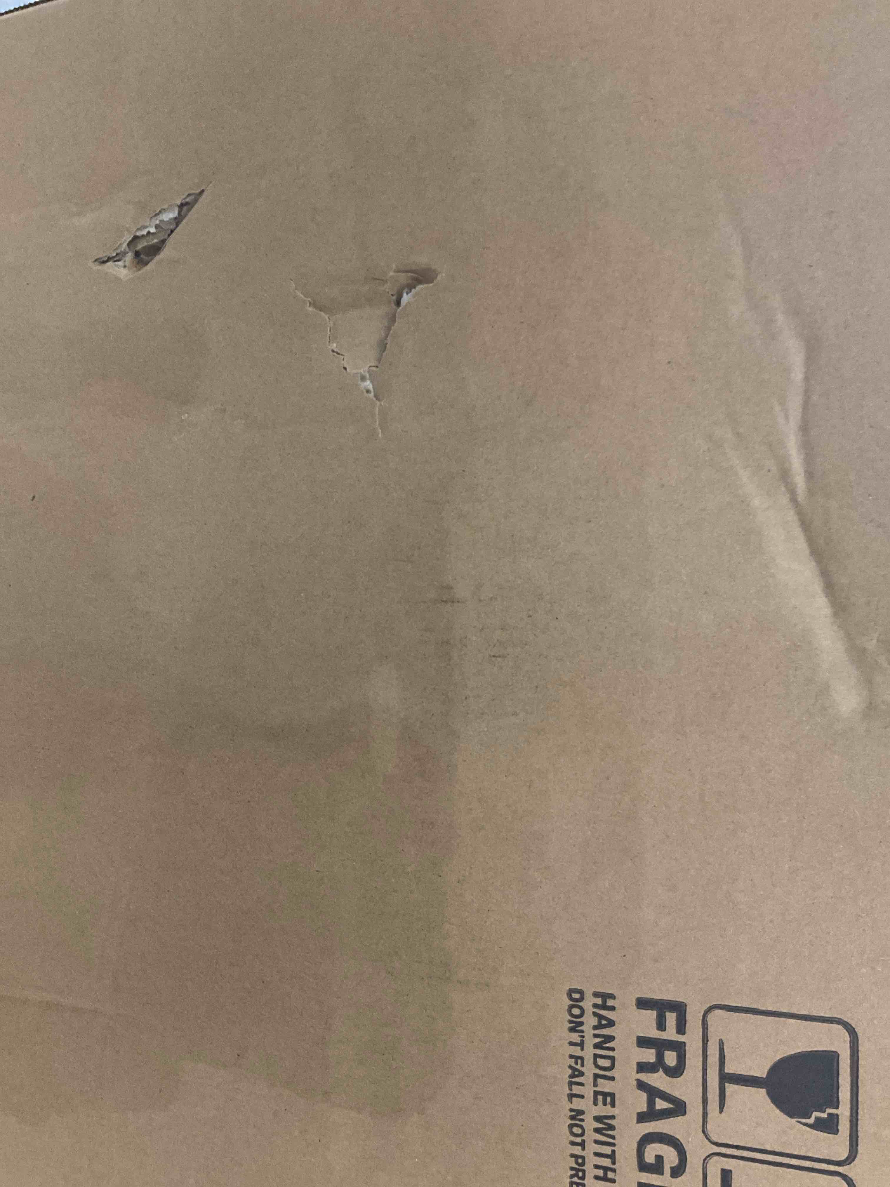 https://s3.amazonaws.com/lotting-images-prod/BargainHunt/EXS01089017_1709144830820.jpeg