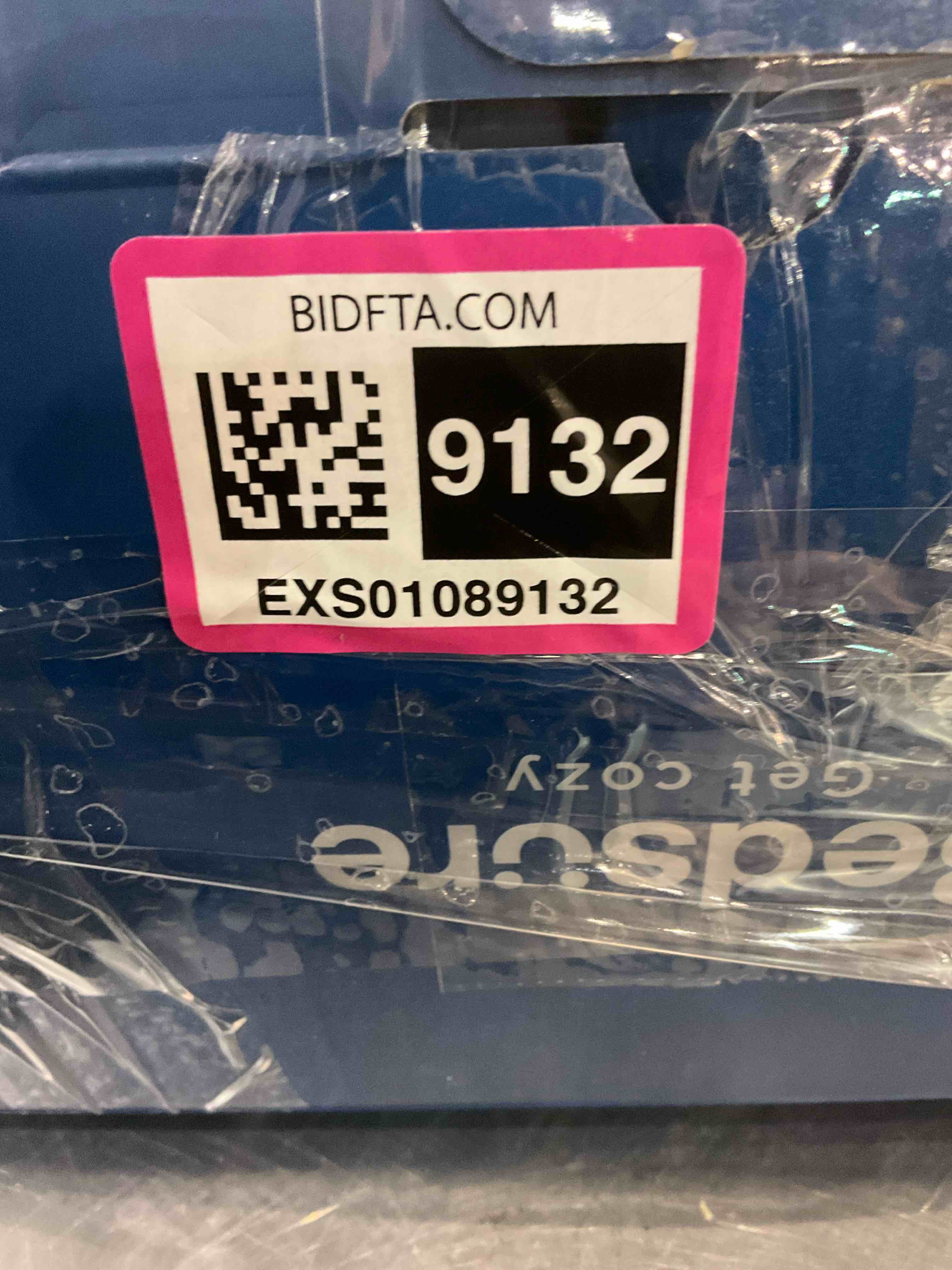 https://s3.amazonaws.com/lotting-images-prod/BargainHunt/EXS01089132_1709295886561.jpeg