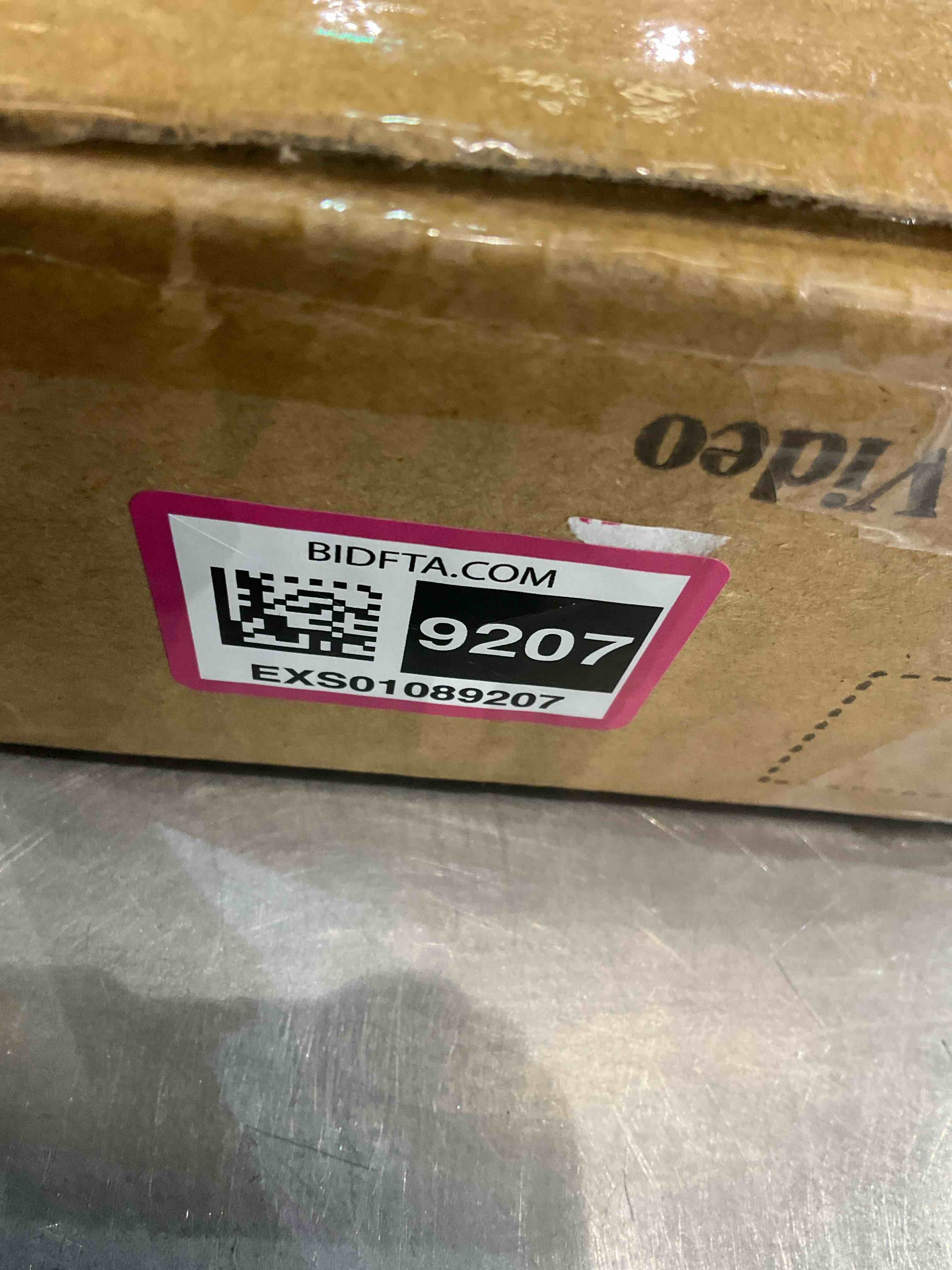 https://s3.amazonaws.com/lotting-images-prod/BargainHunt/EXS01089207_1709323007102.jpeg
