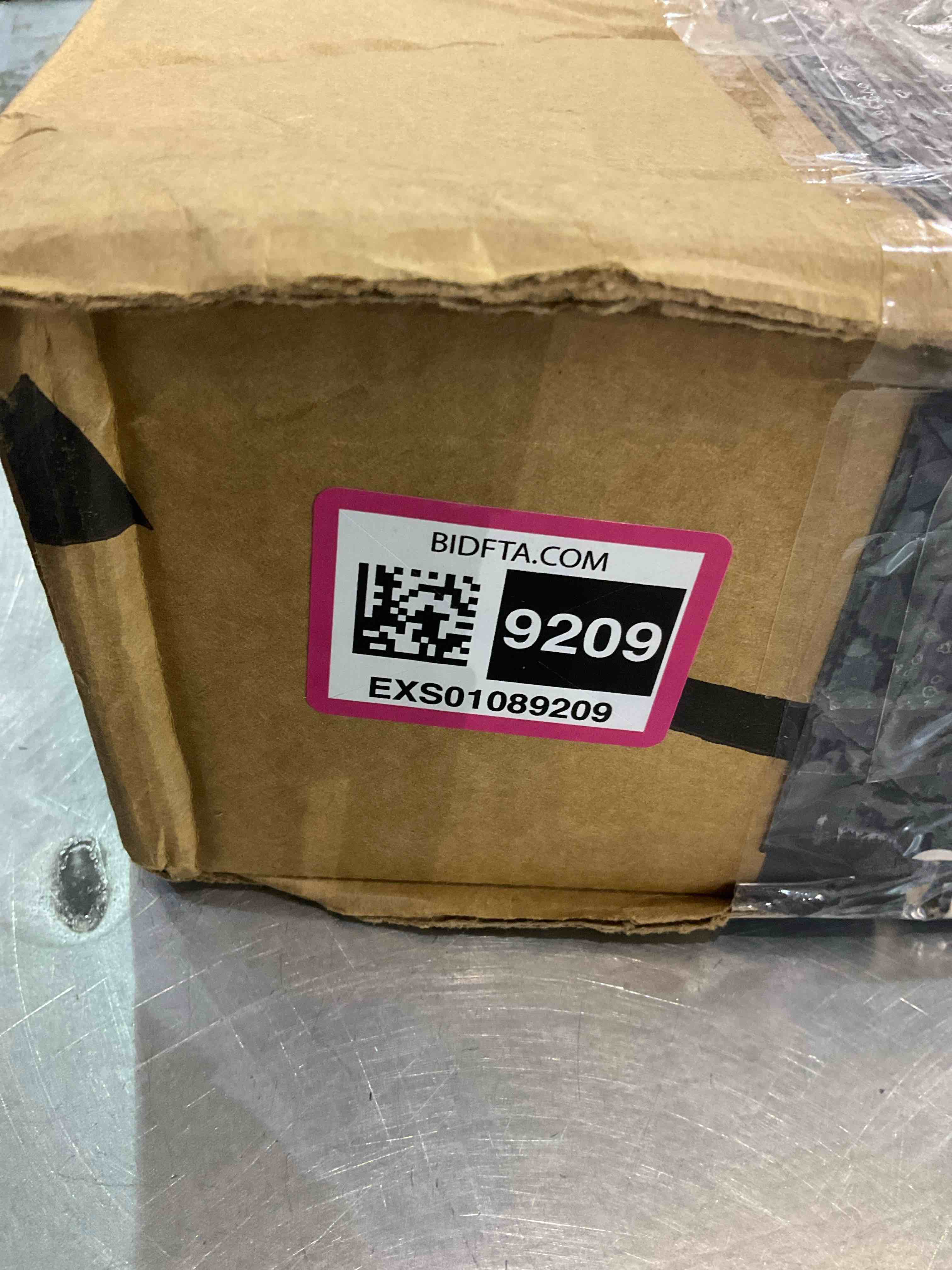 https://s3.amazonaws.com/lotting-images-prod/BargainHunt/EXS01089209_1709323257405.jpeg