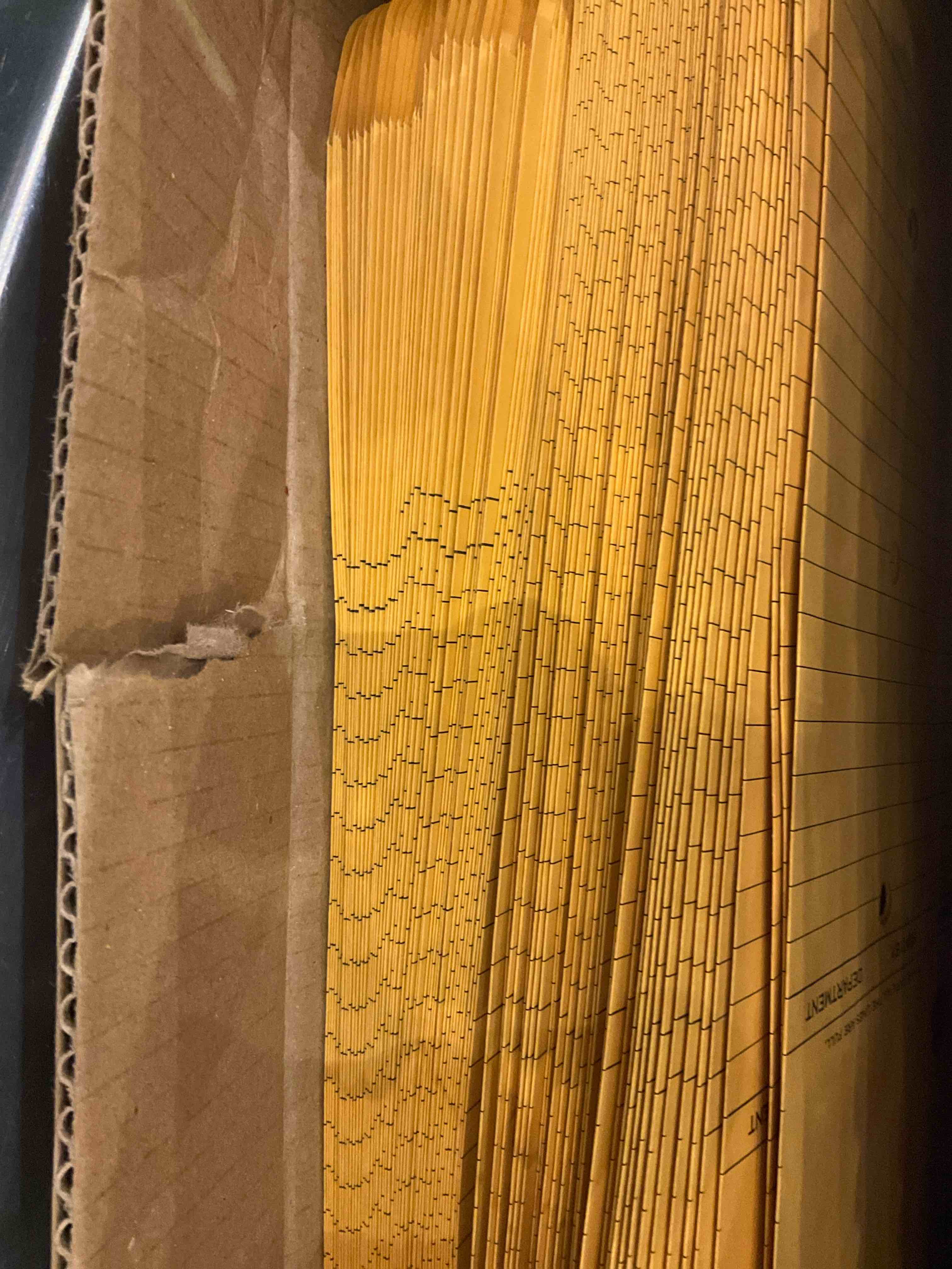 https://s3.amazonaws.com/lotting-images-prod/BargainHunt/EXS01089210_1709323416083.jpeg