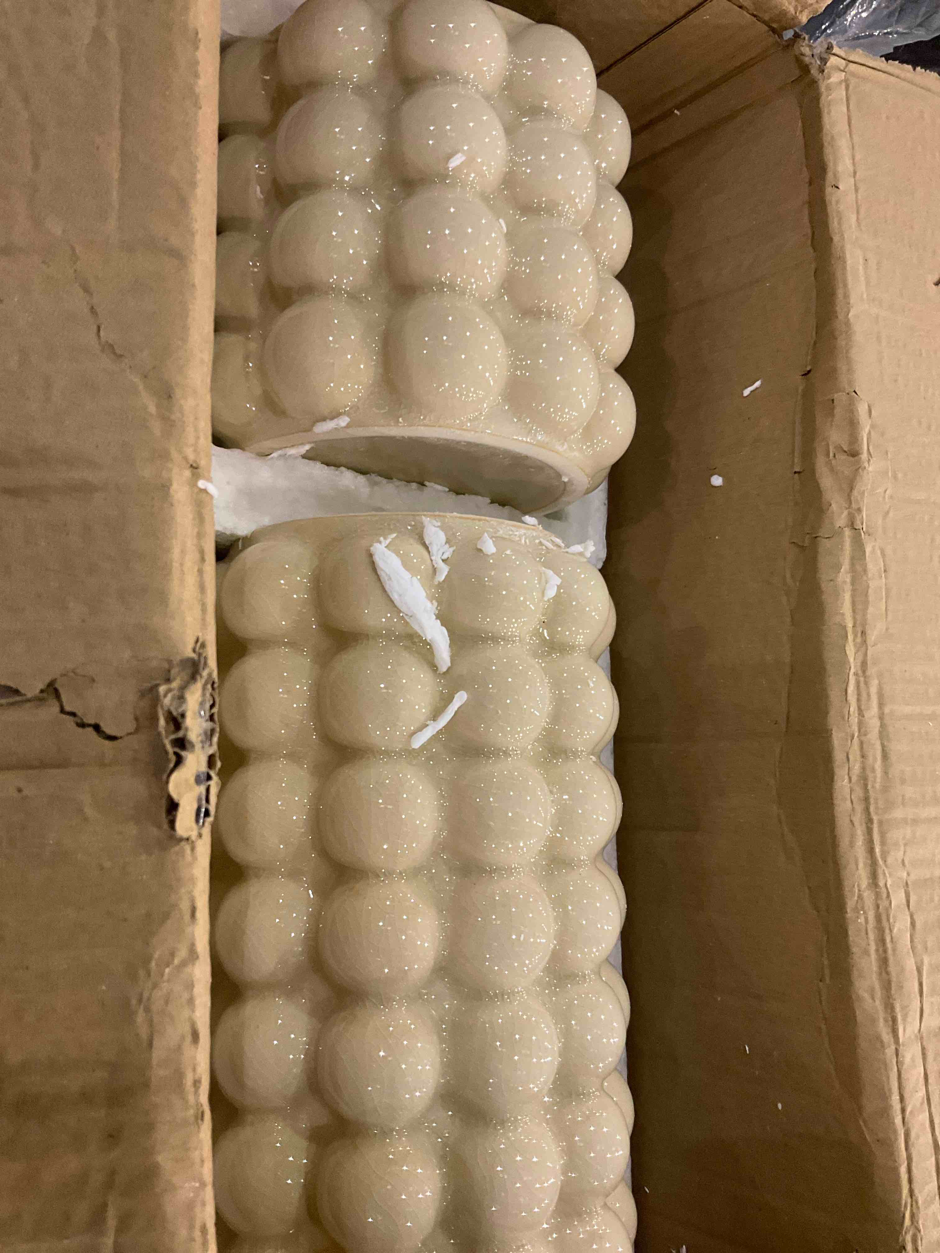 https://s3.amazonaws.com/lotting-images-prod/BargainHunt/EXS01089383_1709911565167.jpeg