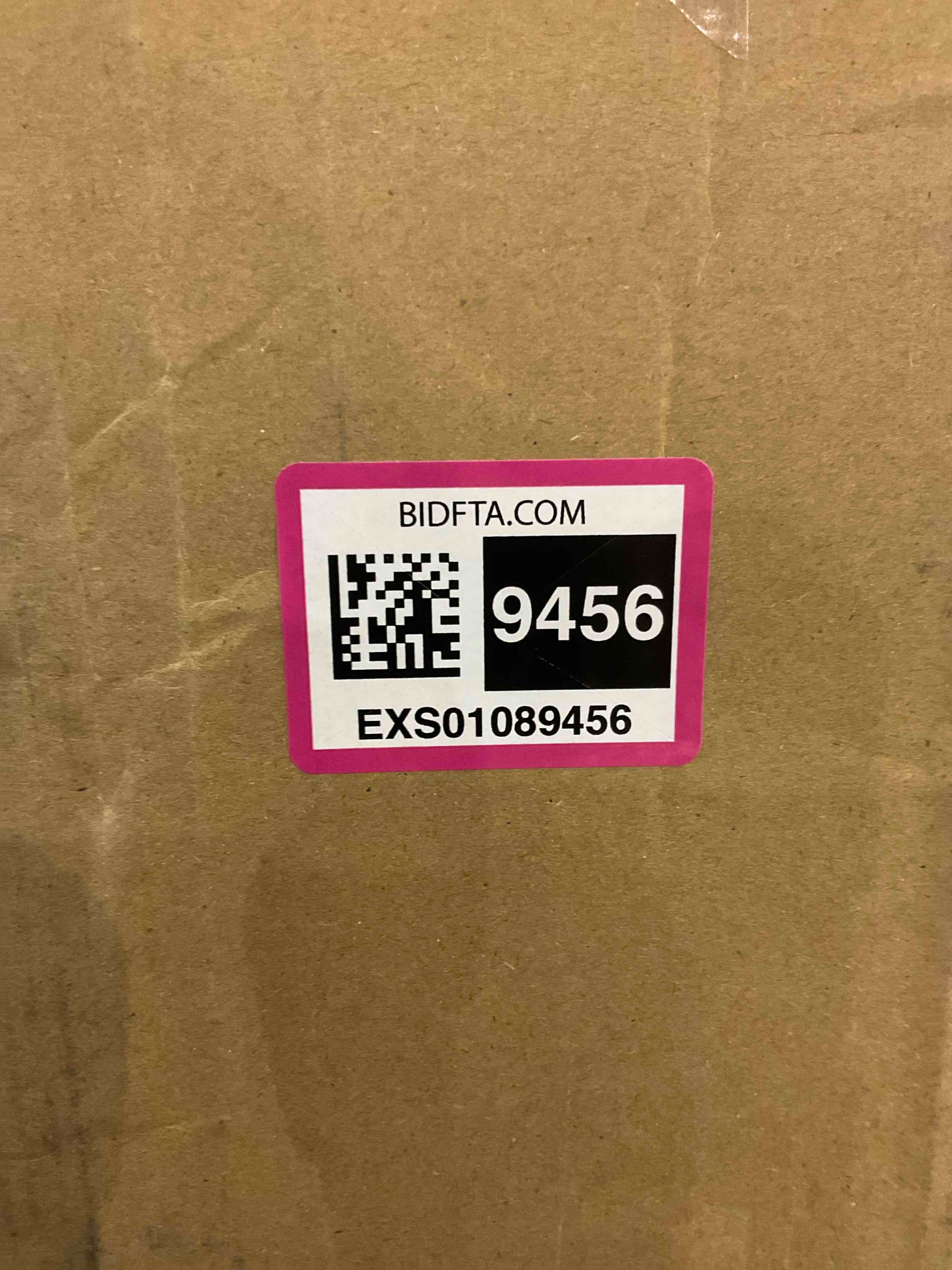 https://s3.amazonaws.com/lotting-images-prod/BargainHunt/EXS01089456_1710157020172.jpeg