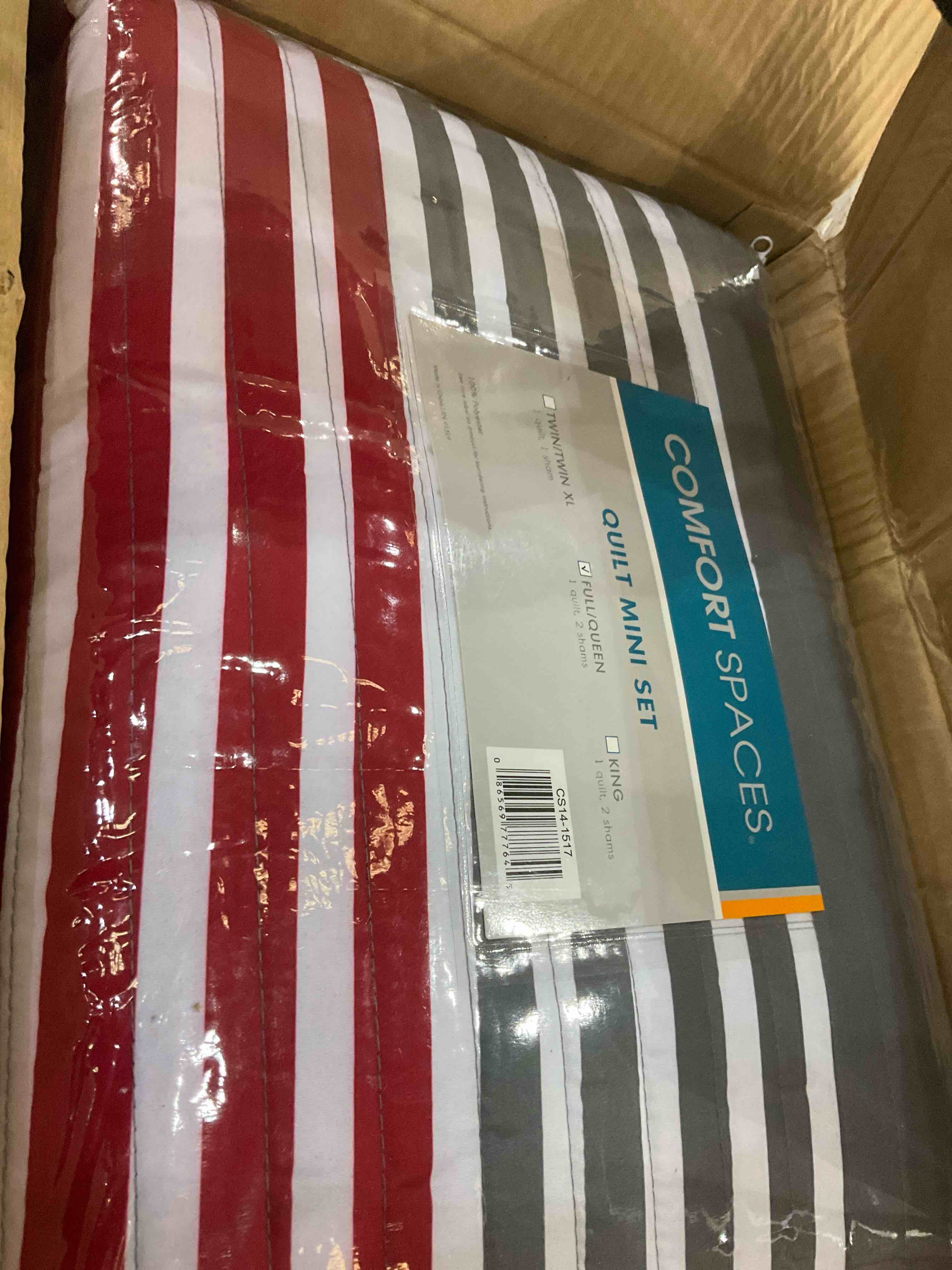 Comfort Spaces Quilt Set Trendy Casual Fun, Vibrant Color Design, Hypoallergenic All Season, Lightweight Coverlet Bedspread Cozy Kids Bedding & Sham Full/Queen Colin Red/Grey 3 Piece