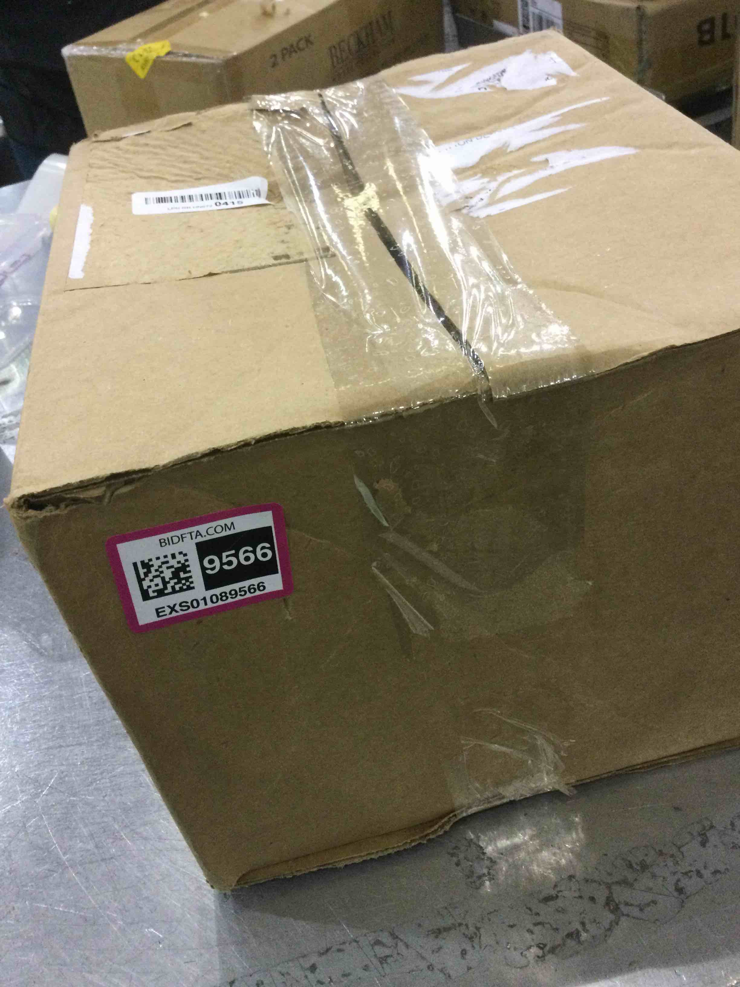 https://s3.amazonaws.com/lotting-images-prod/BargainHunt/EXS01089566_1709321870612.jpeg