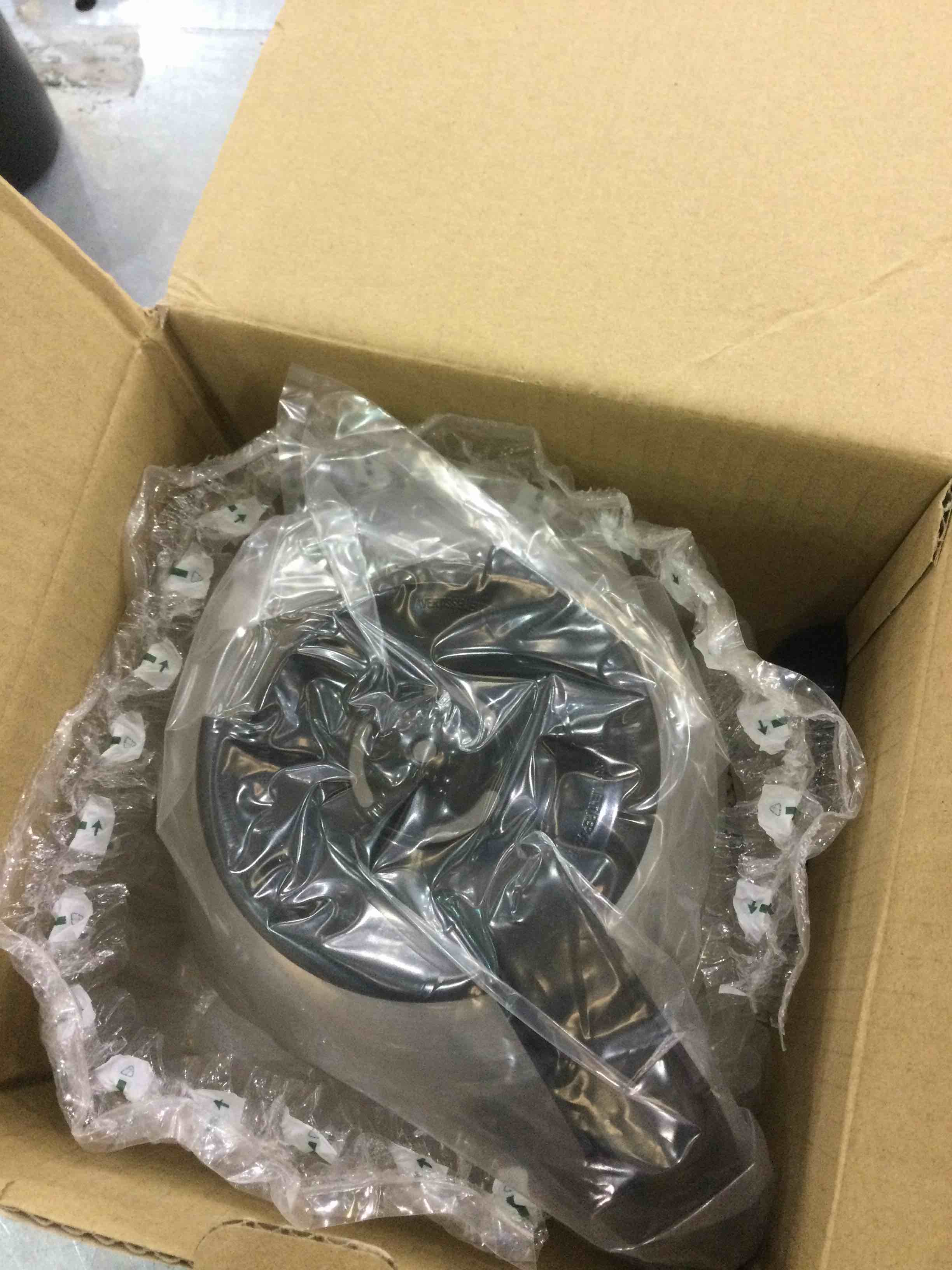 https://s3.amazonaws.com/lotting-images-prod/BargainHunt/EXS01089719_1709656351508.jpeg