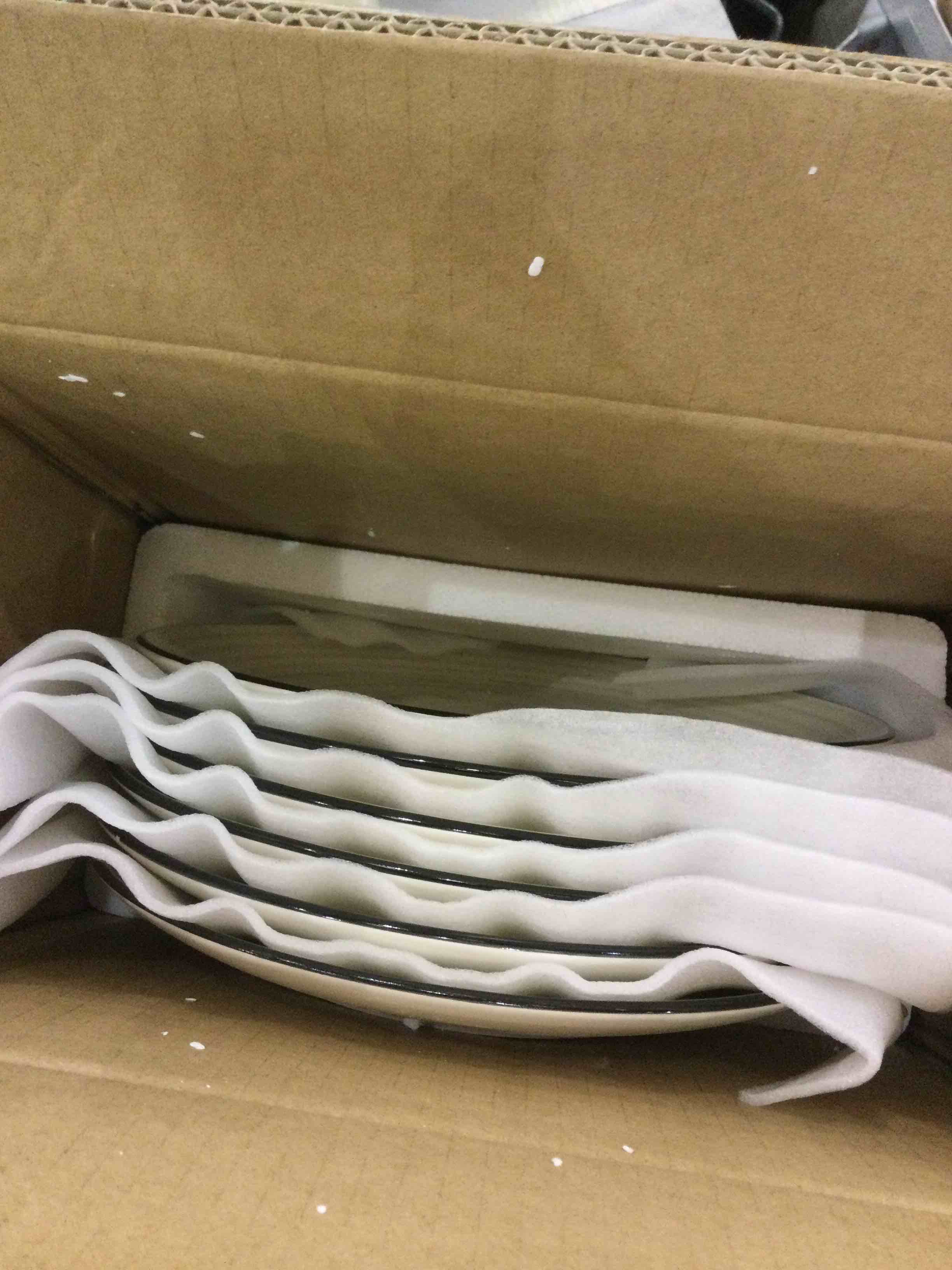 https://s3.amazonaws.com/lotting-images-prod/BargainHunt/EXS01089725_1709656853950.jpeg