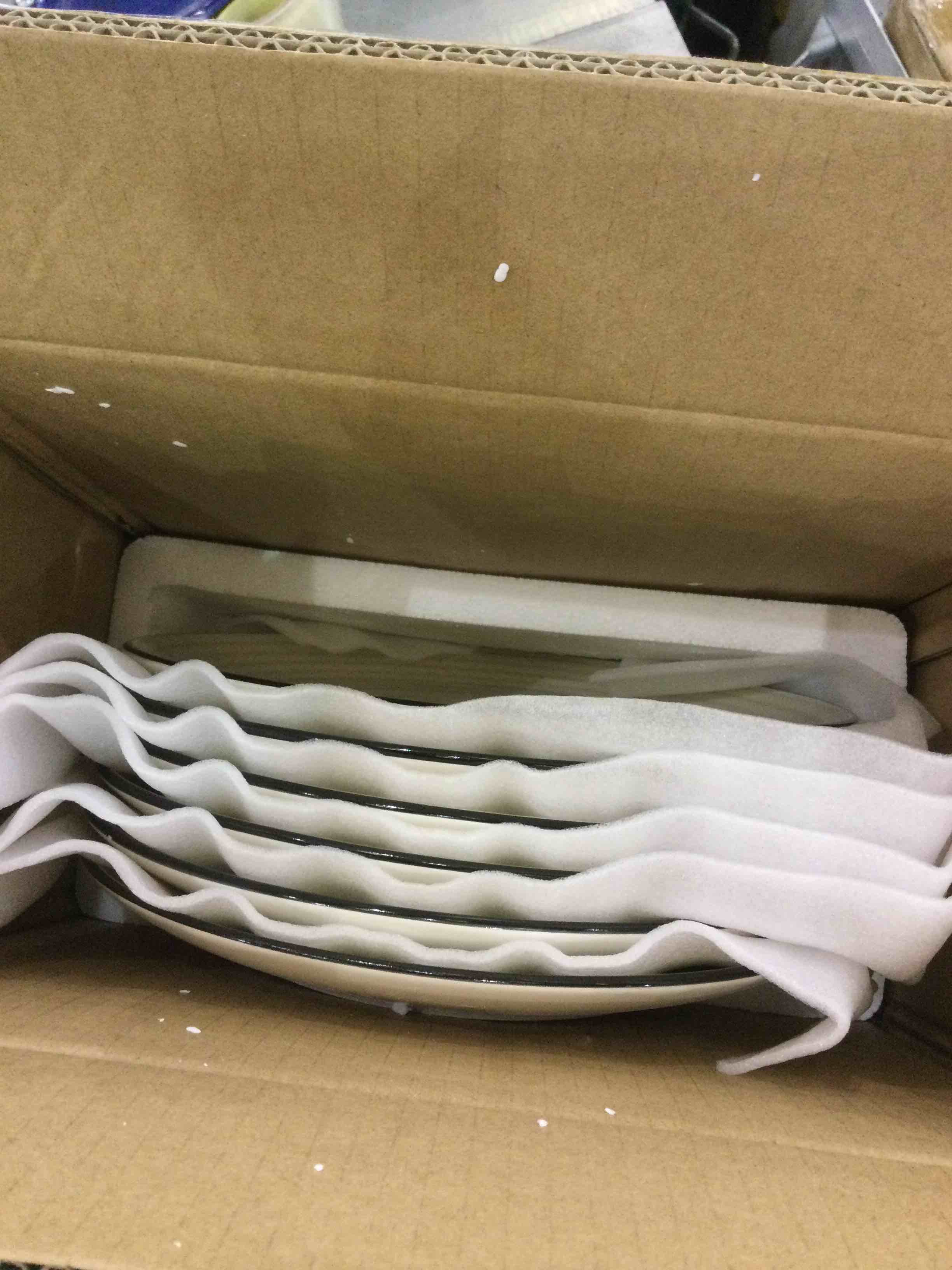 https://s3.amazonaws.com/lotting-images-prod/BargainHunt/EXS01089725_1709656854900.jpeg