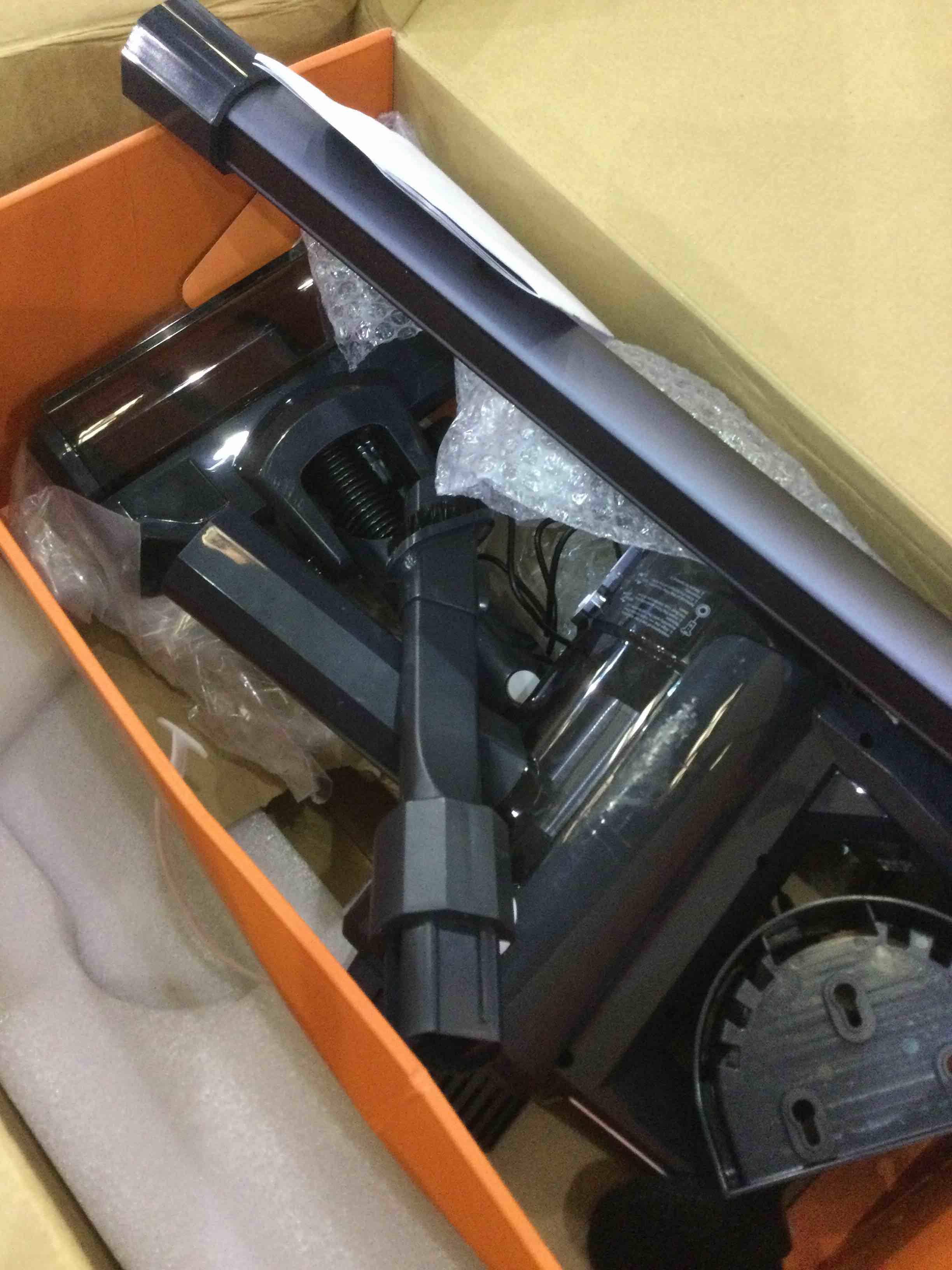 https://s3.amazonaws.com/lotting-images-prod/BargainHunt/EXS01089921_1709741965265.jpeg