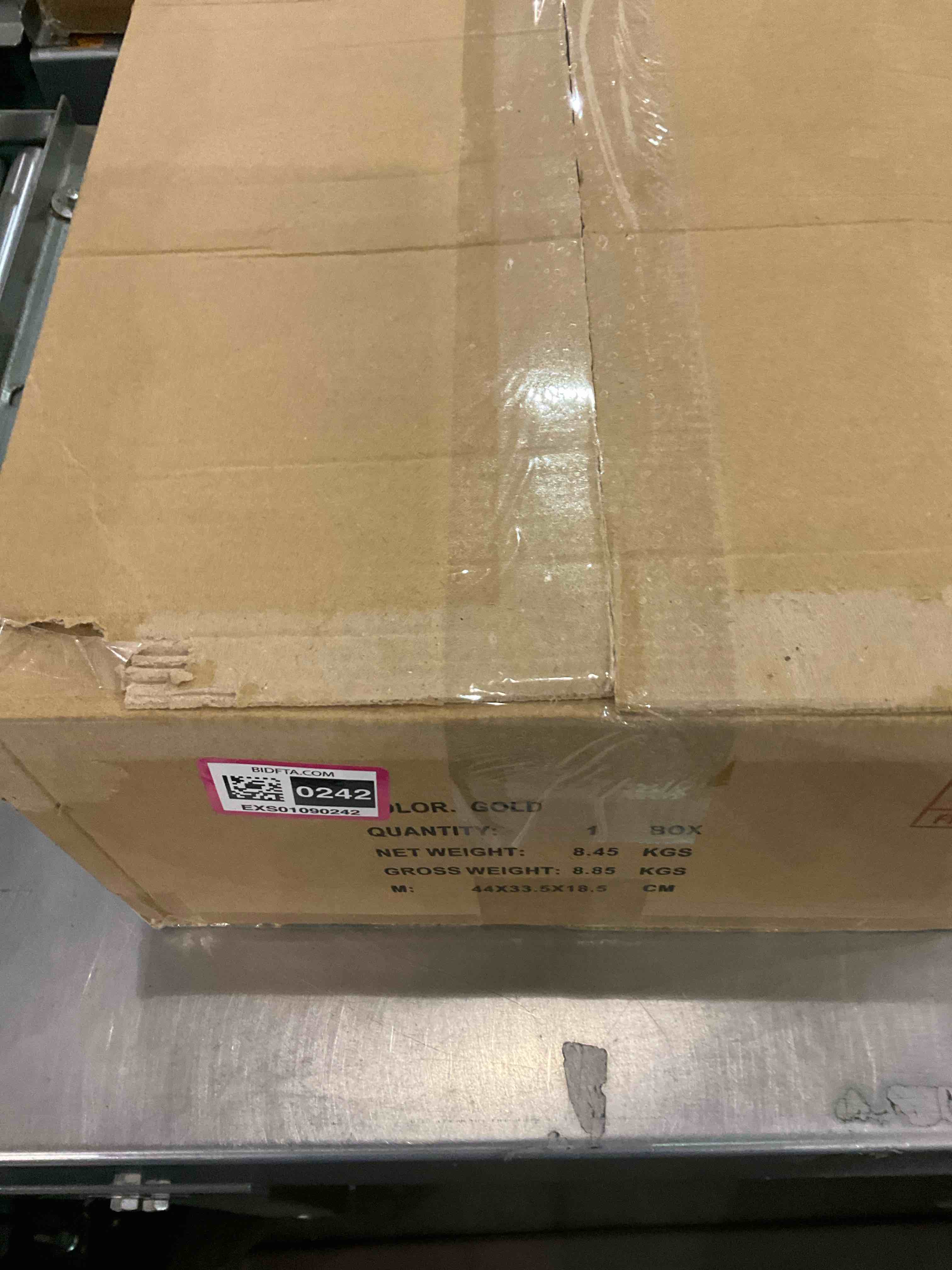 https://s3.amazonaws.com/lotting-images-prod/BargainHunt/EXS01090242_1708517942761.jpeg