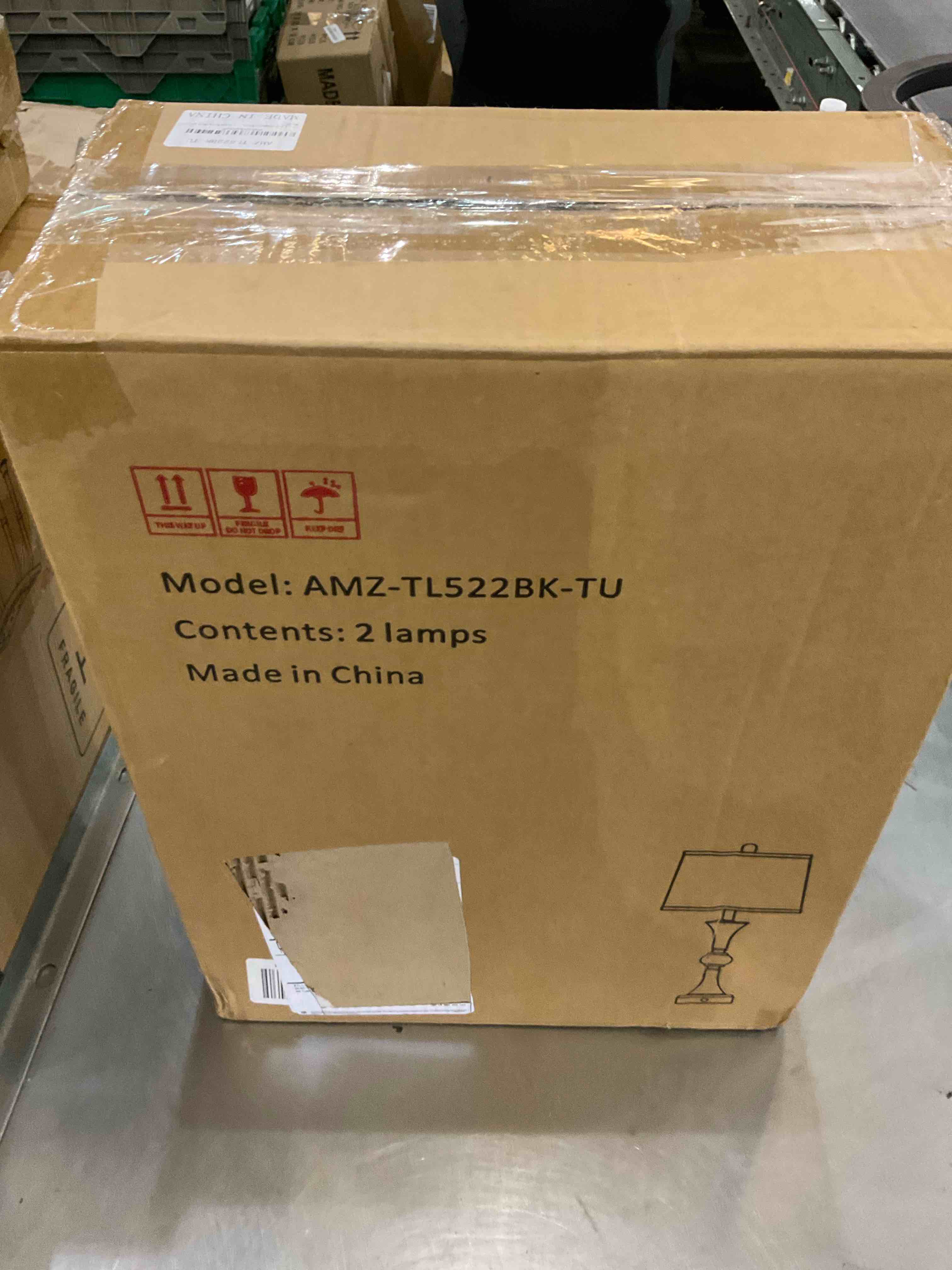 https://s3.amazonaws.com/lotting-images-prod/BargainHunt/EXS01090332_1708529476151.jpeg