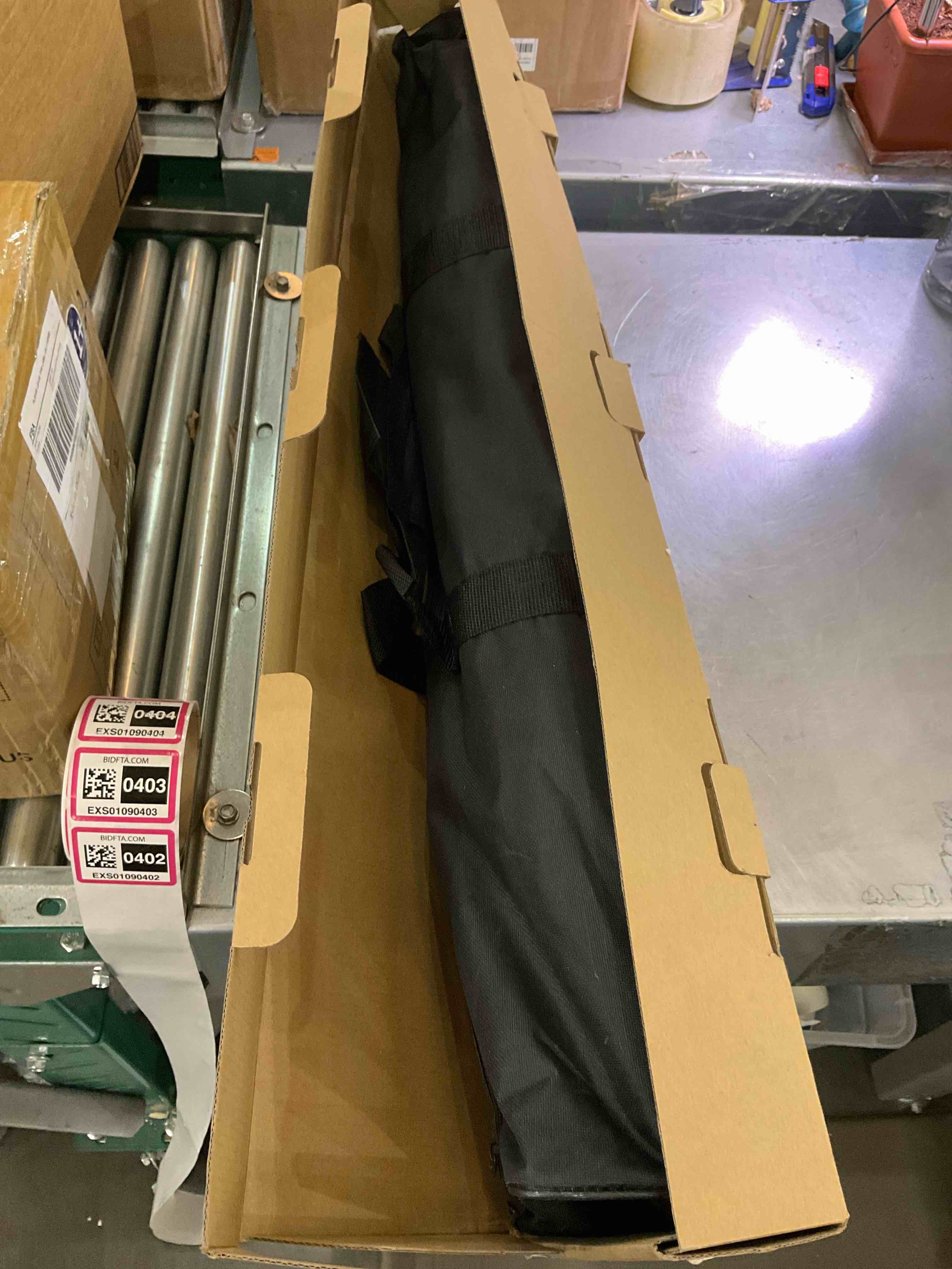 https://s3.amazonaws.com/lotting-images-prod/BargainHunt/EXS01090402_1708539460660.jpeg