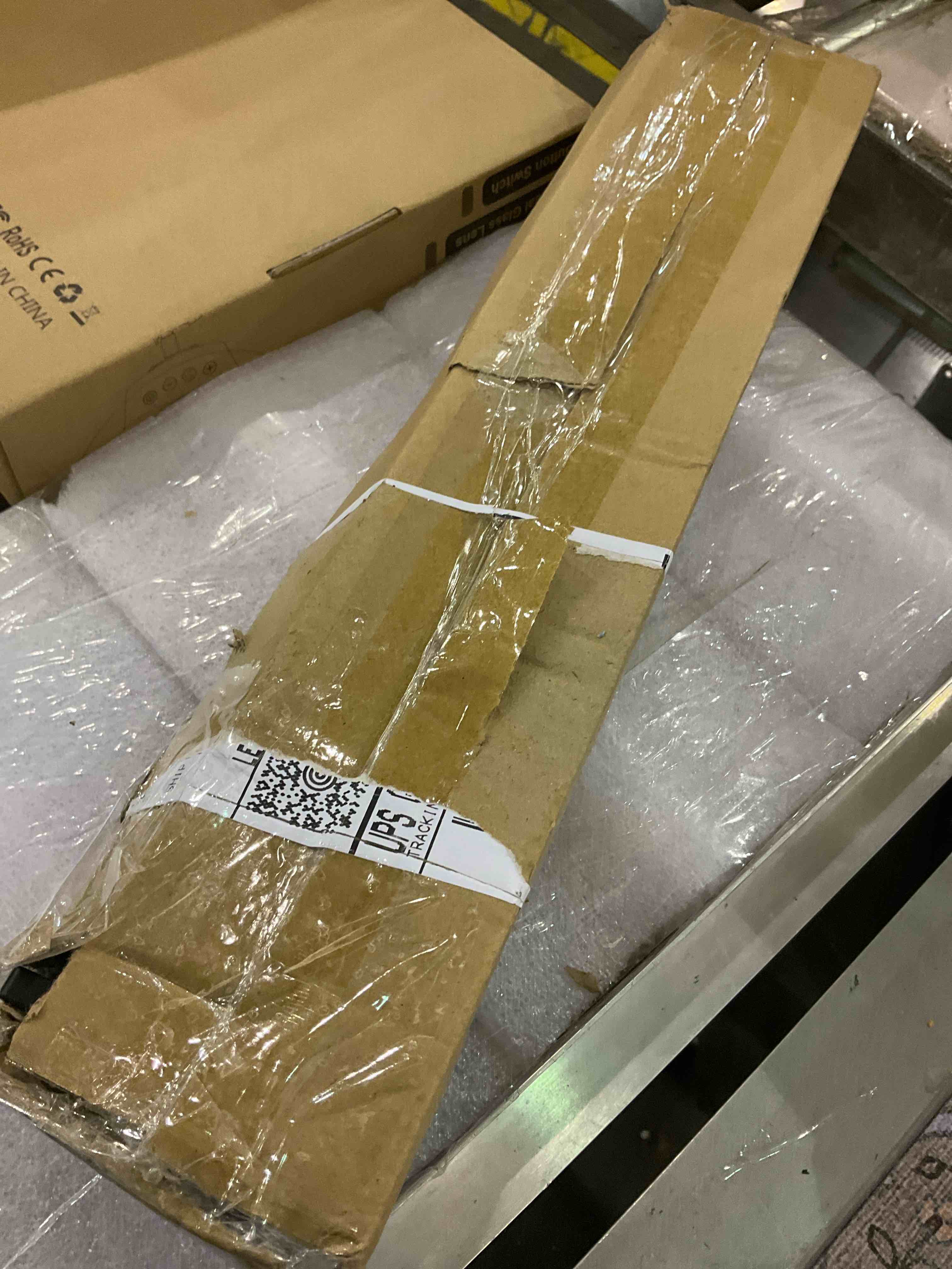 https://s3.amazonaws.com/lotting-images-prod/BargainHunt/EXS01090600_1709557148746.jpeg