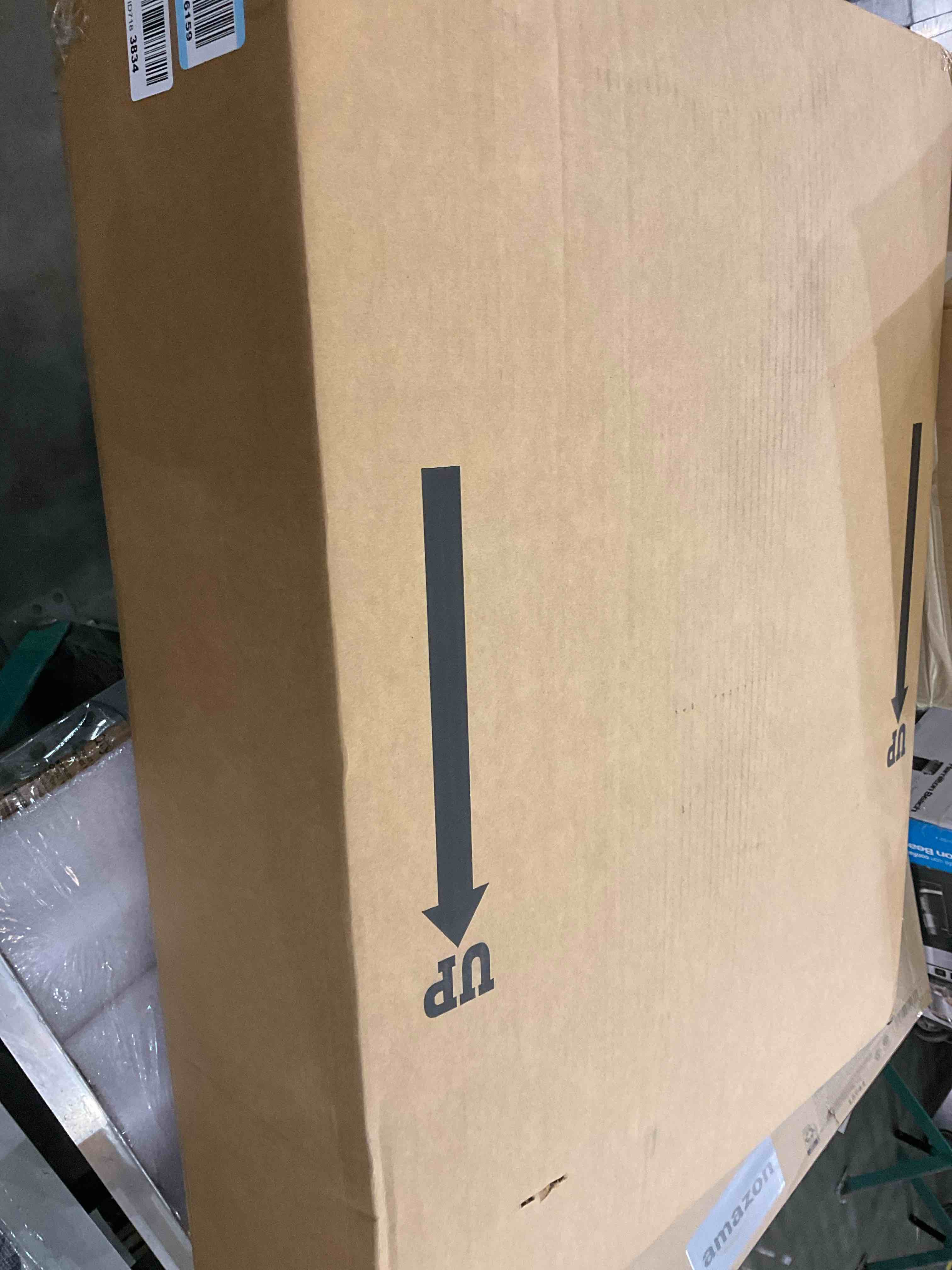 https://s3.amazonaws.com/lotting-images-prod/BargainHunt/EXS01090629_1709563386024.jpeg