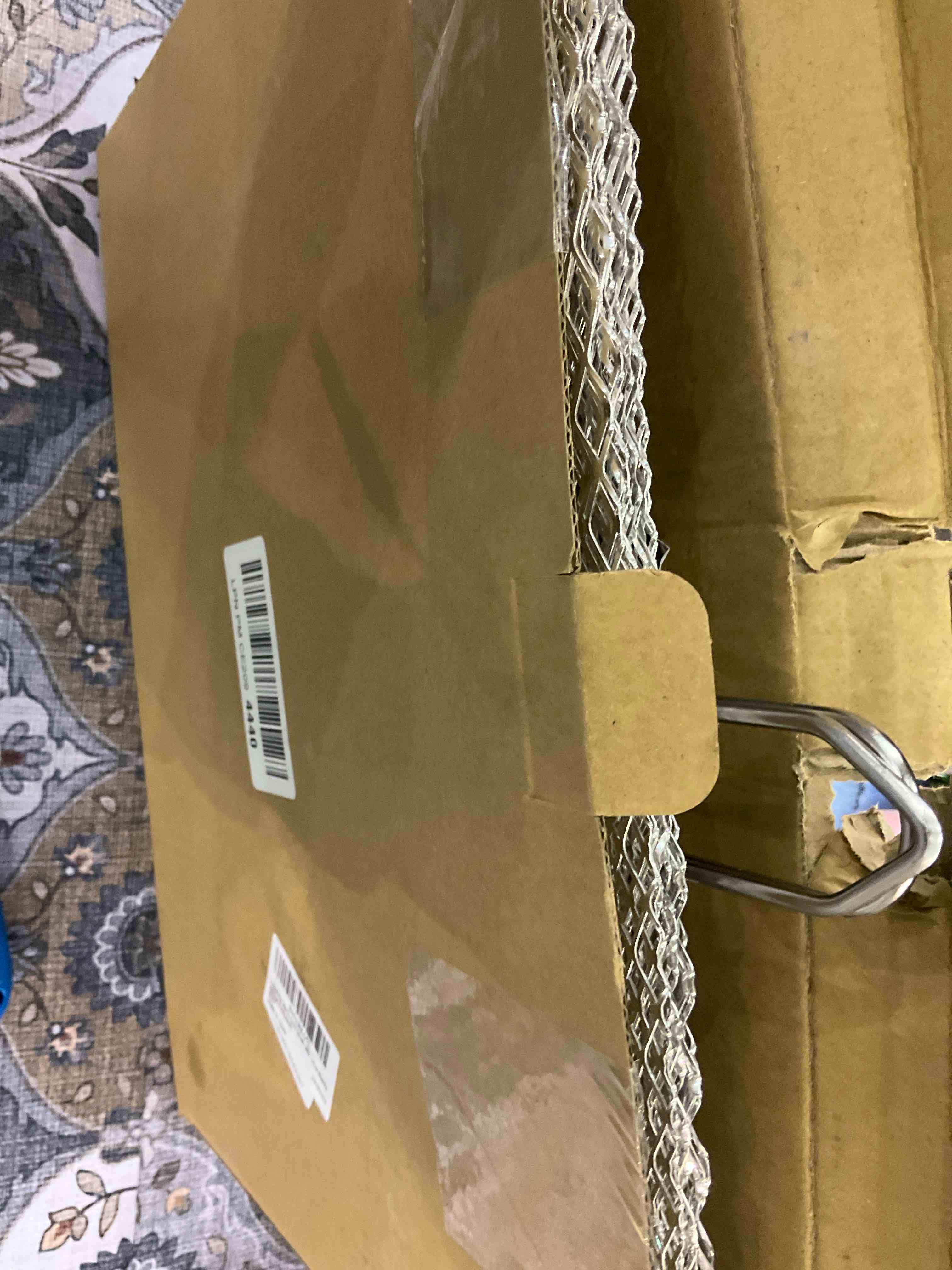 https://s3.amazonaws.com/lotting-images-prod/BargainHunt/EXS01090731_1709642073629.jpeg
