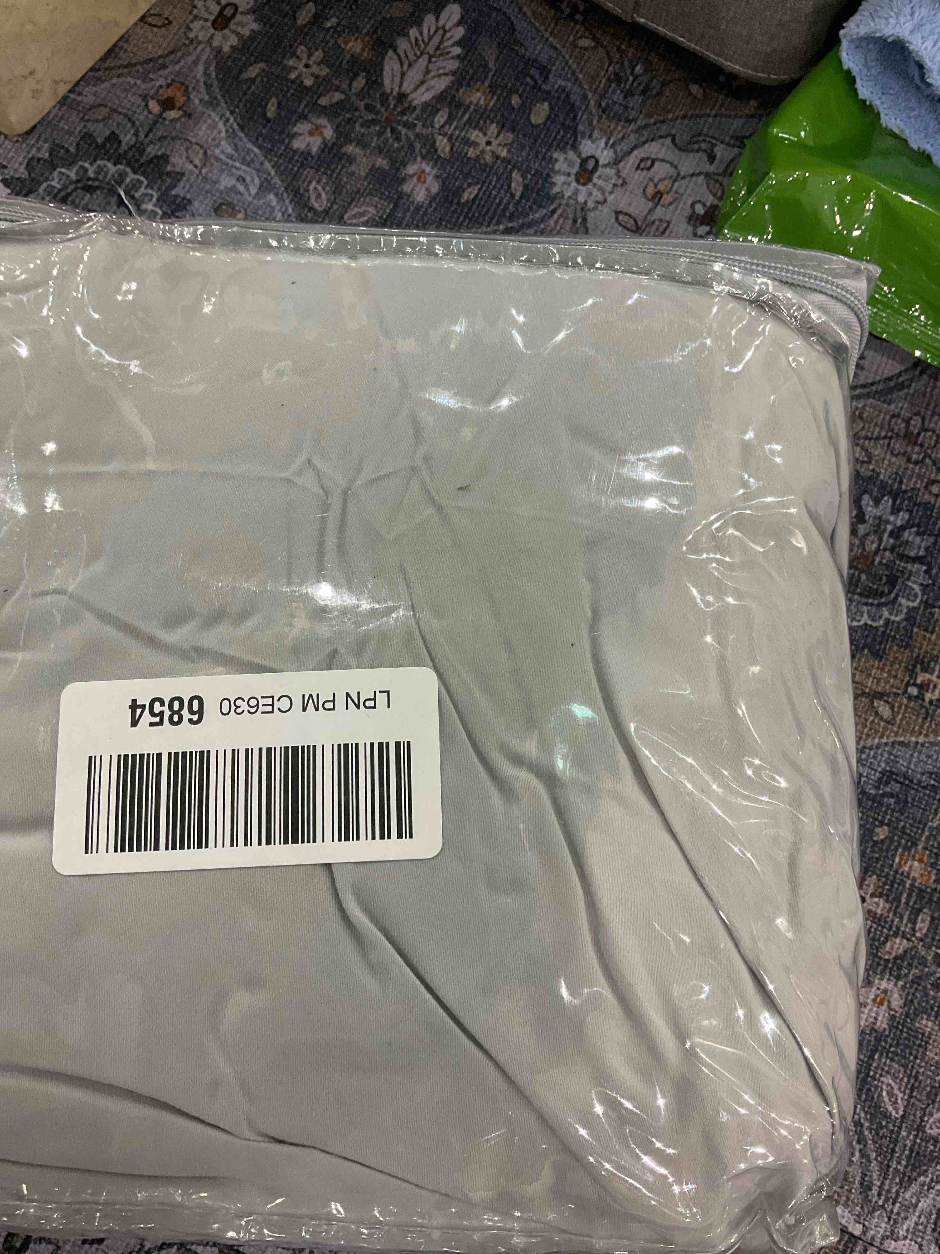 https://s3.amazonaws.com/lotting-images-prod/BargainHunt/EXS01090751_1709643945444.jpeg