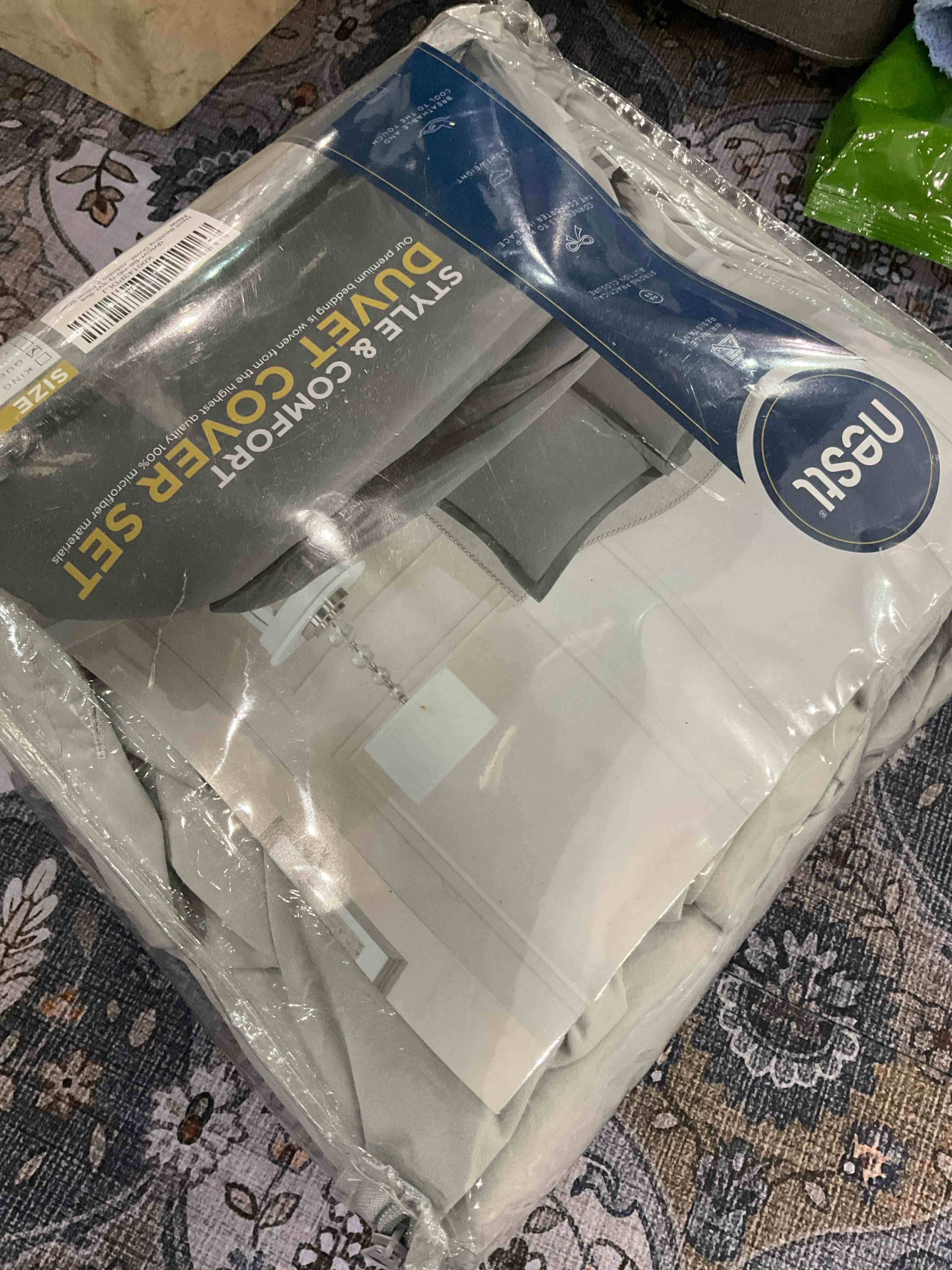 https://s3.amazonaws.com/lotting-images-prod/BargainHunt/EXS01090751_1709643948333.jpeg
