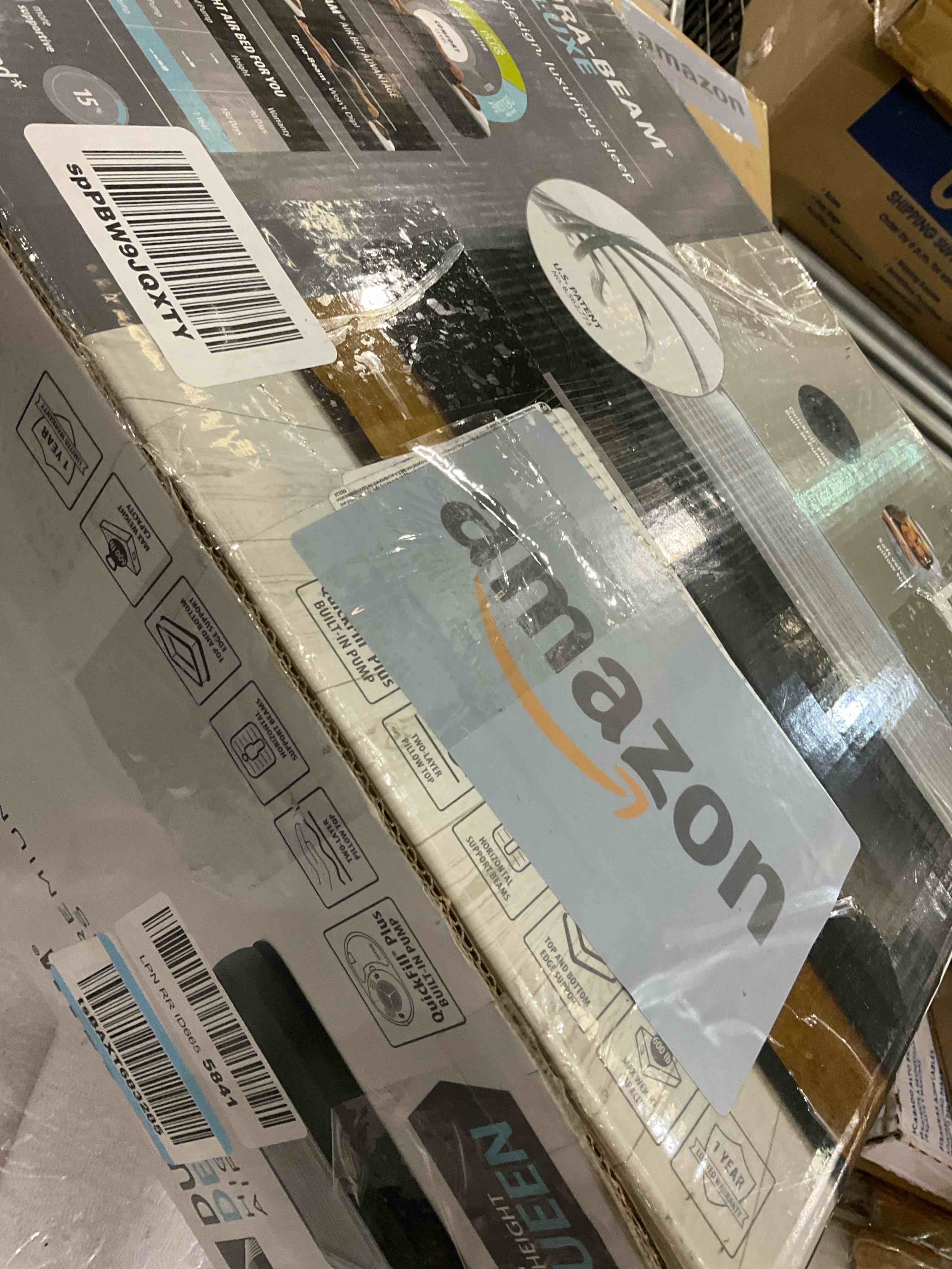 https://s3.amazonaws.com/lotting-images-prod/BargainHunt/EXS01090964_1709747394355.jpeg