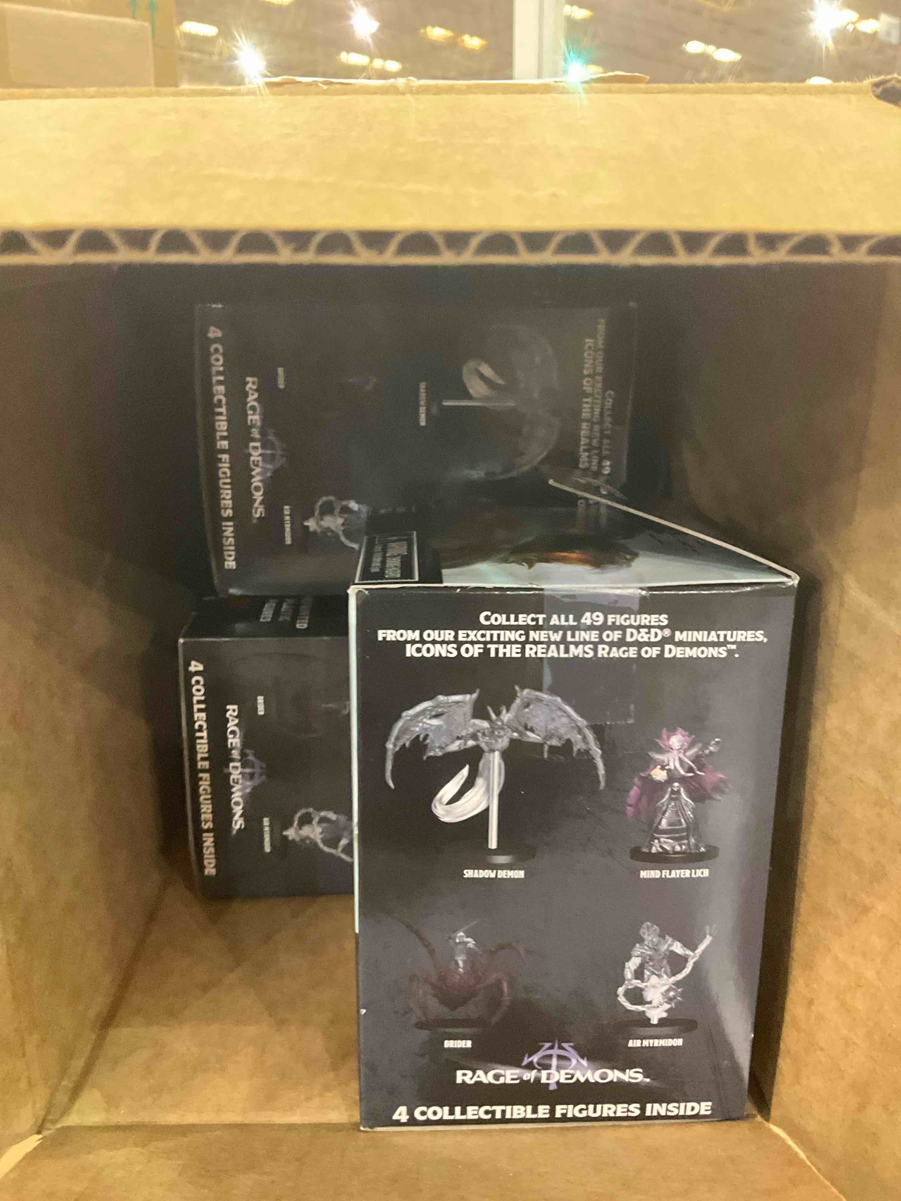https://s3.amazonaws.com/lotting-images-prod/BargainHunt/EXS01091088_1708447684256.jpeg