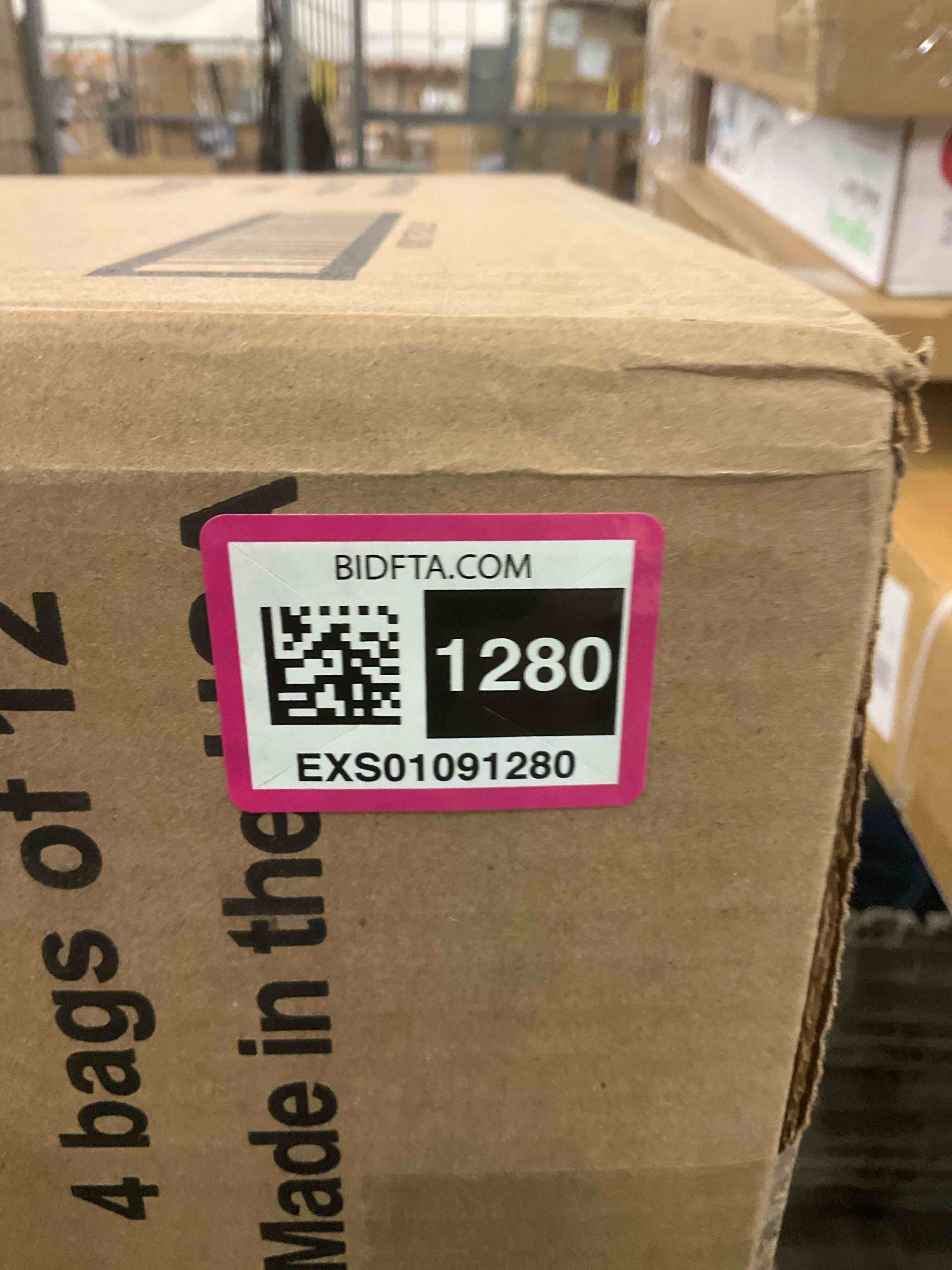 https://s3.amazonaws.com/lotting-images-prod/BargainHunt/EXS01091280_1708538917922.jpeg