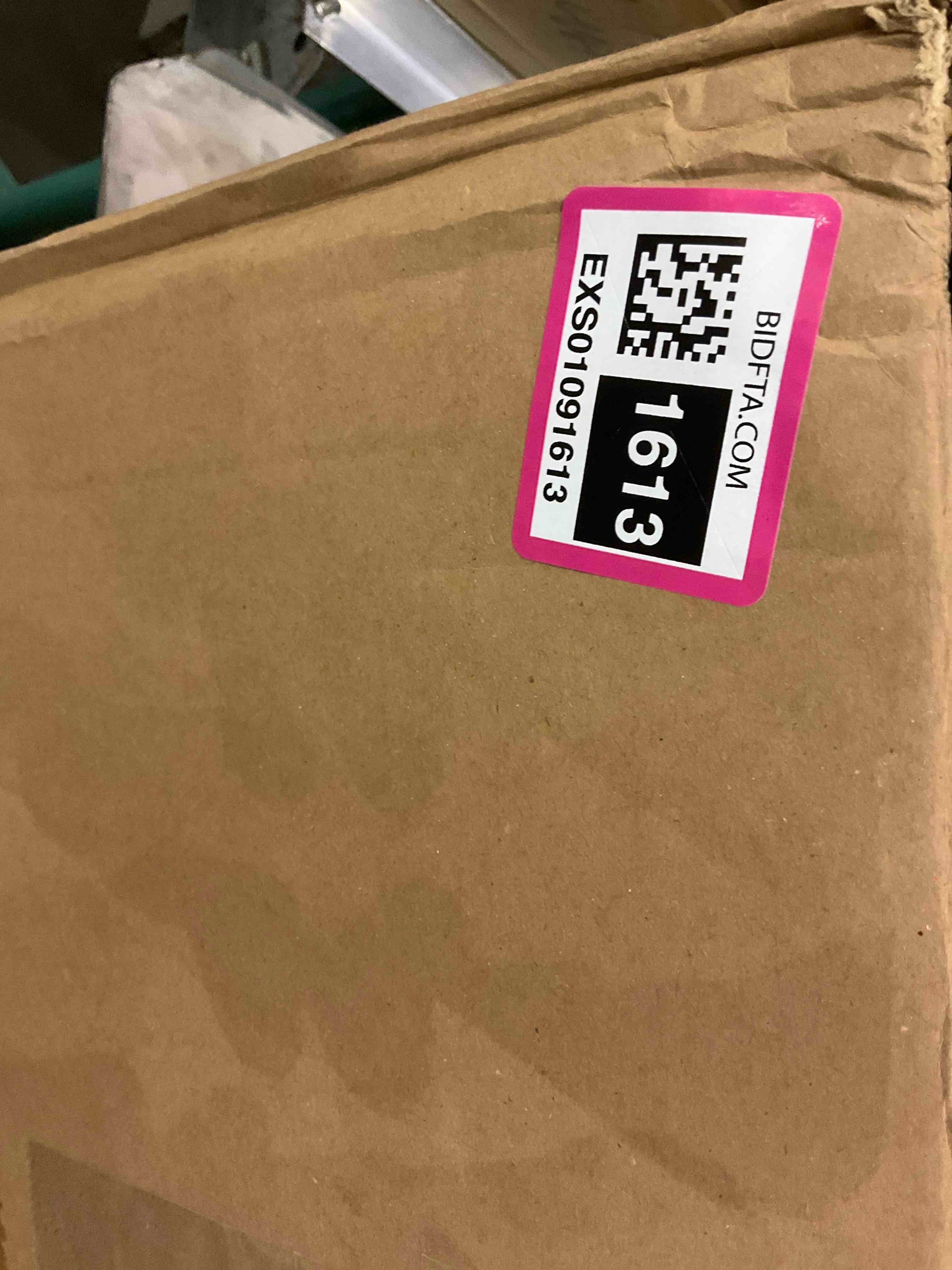 https://s3.amazonaws.com/lotting-images-prod/BargainHunt/EXS01091613_1708011561792.jpeg