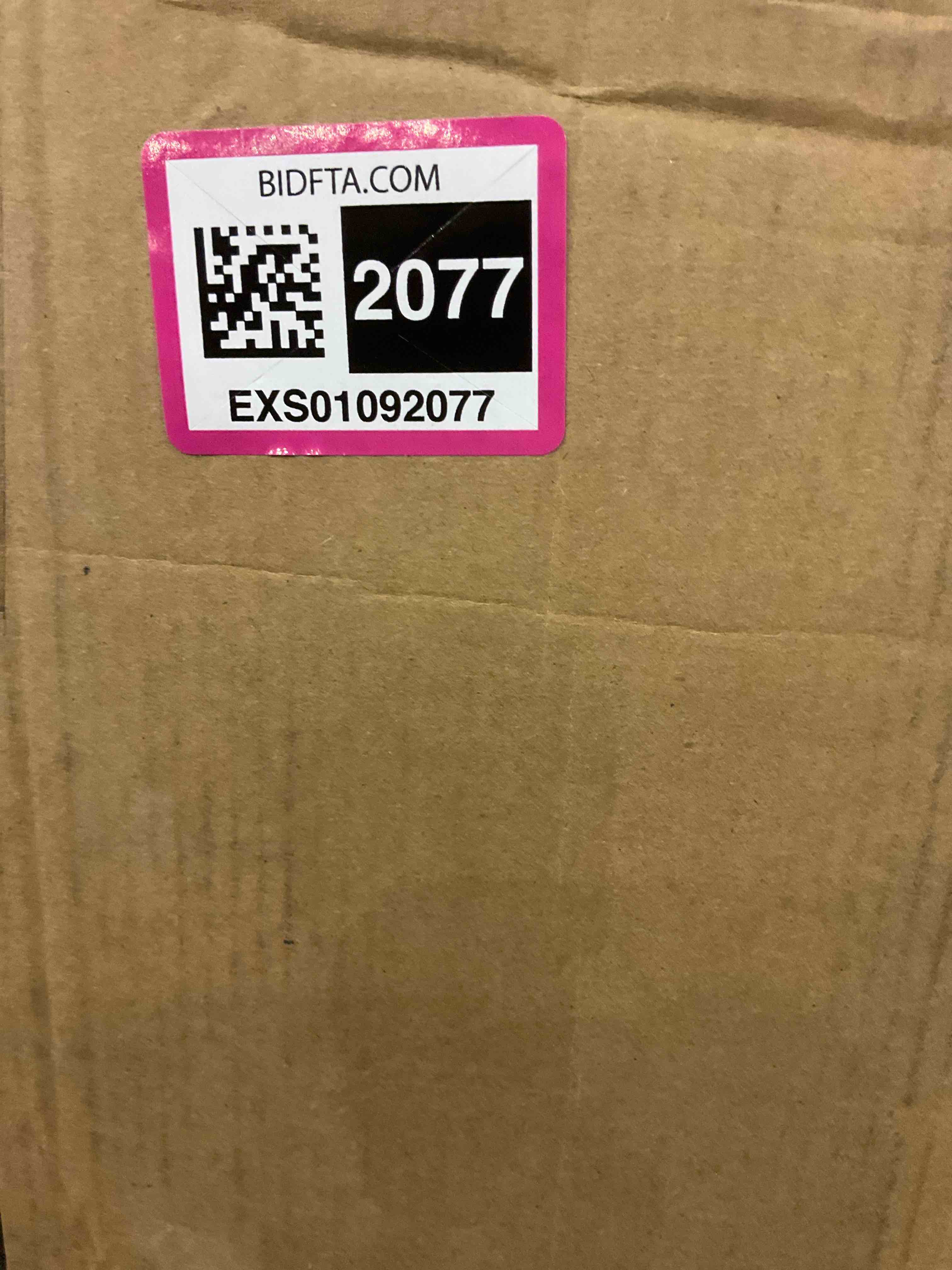 https://s3.amazonaws.com/lotting-images-prod/BargainHunt/EXS01092077_1717513474670.jpeg
