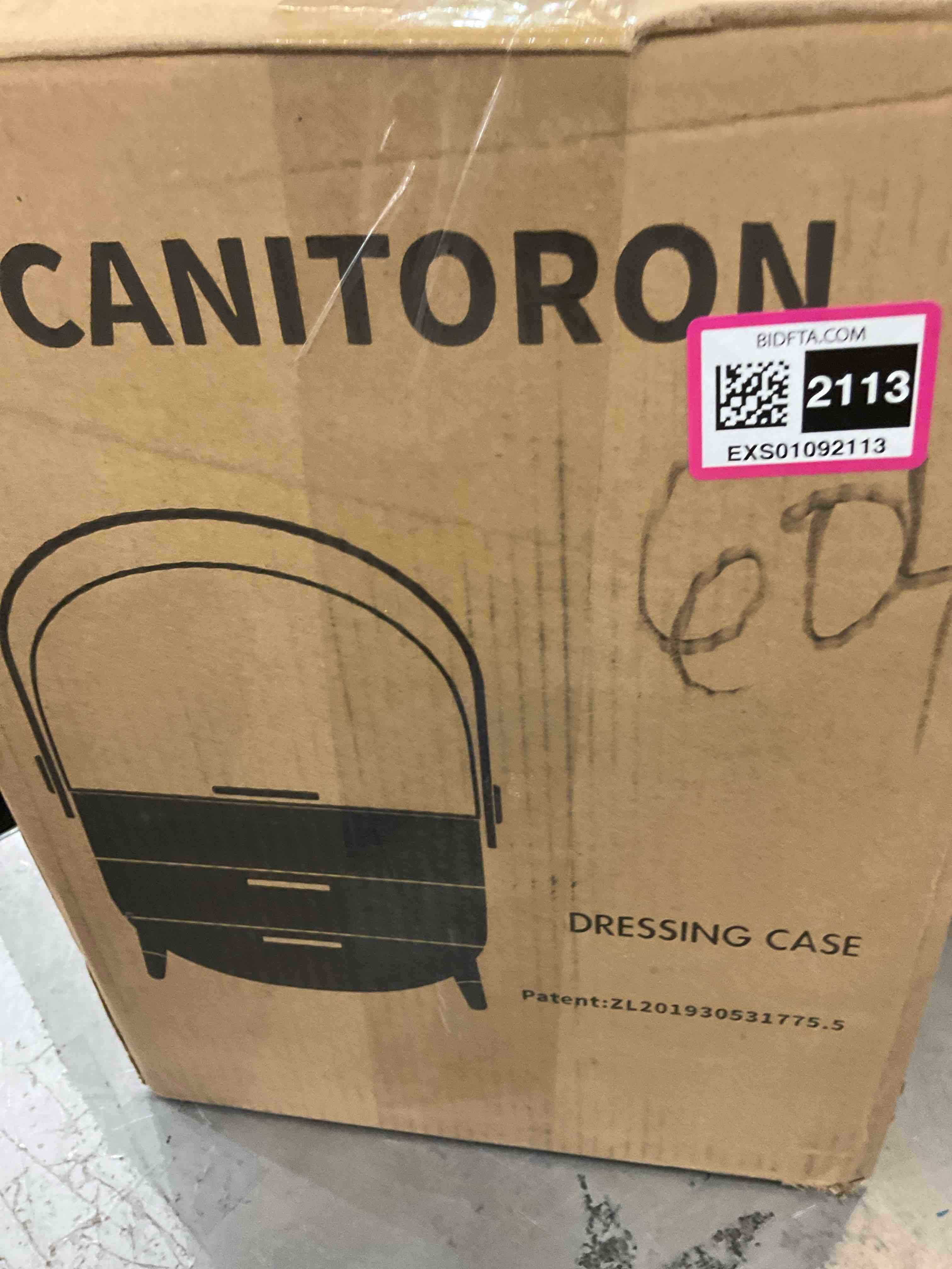 https://s3.amazonaws.com/lotting-images-prod/BargainHunt/EXS01092113_1717521798139.jpeg