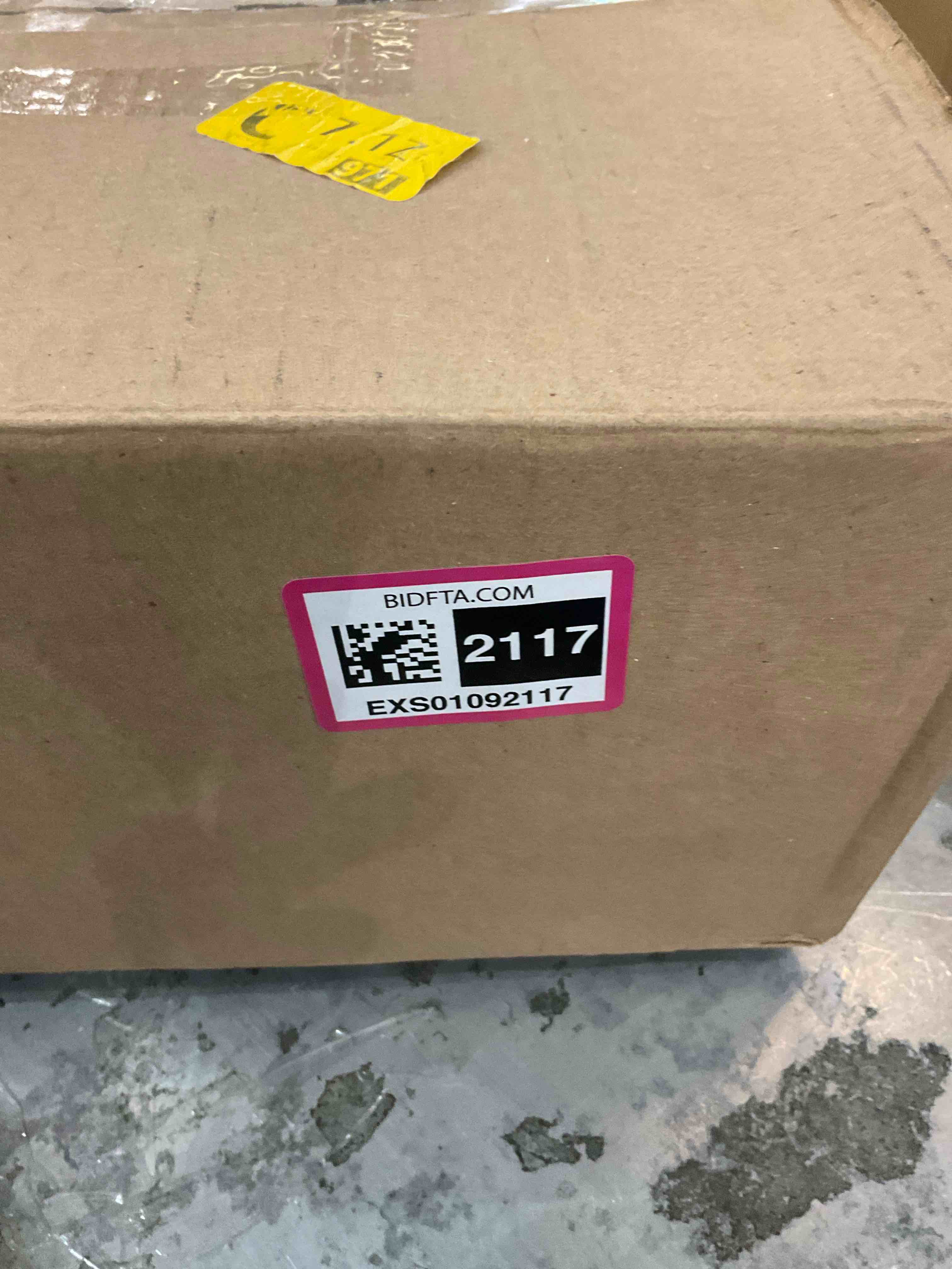 https://s3.amazonaws.com/lotting-images-prod/BargainHunt/EXS01092117_1717522436024.jpeg
