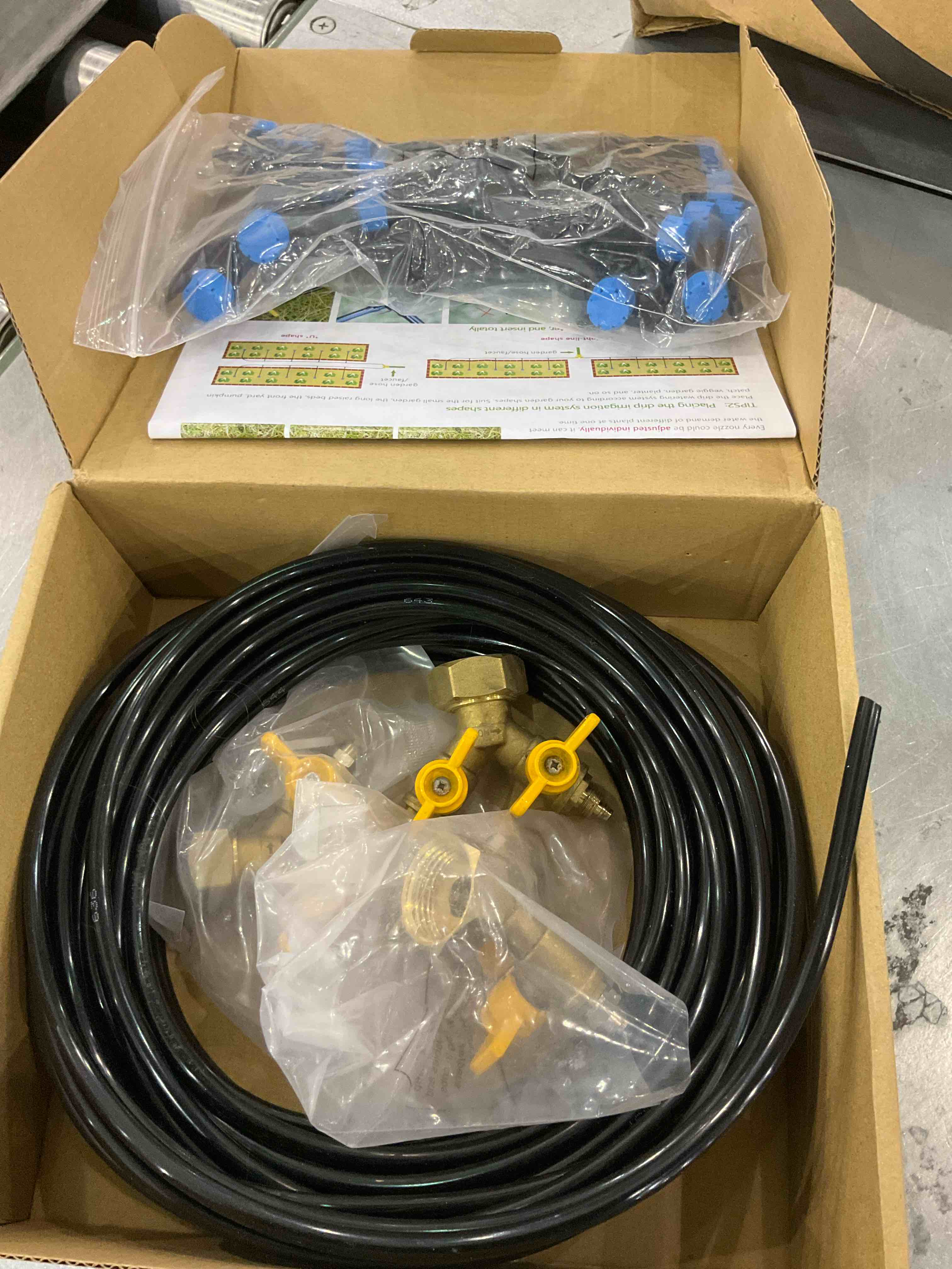 https://s3.amazonaws.com/lotting-images-prod/BargainHunt/EXS01092170_1717591319495.jpeg