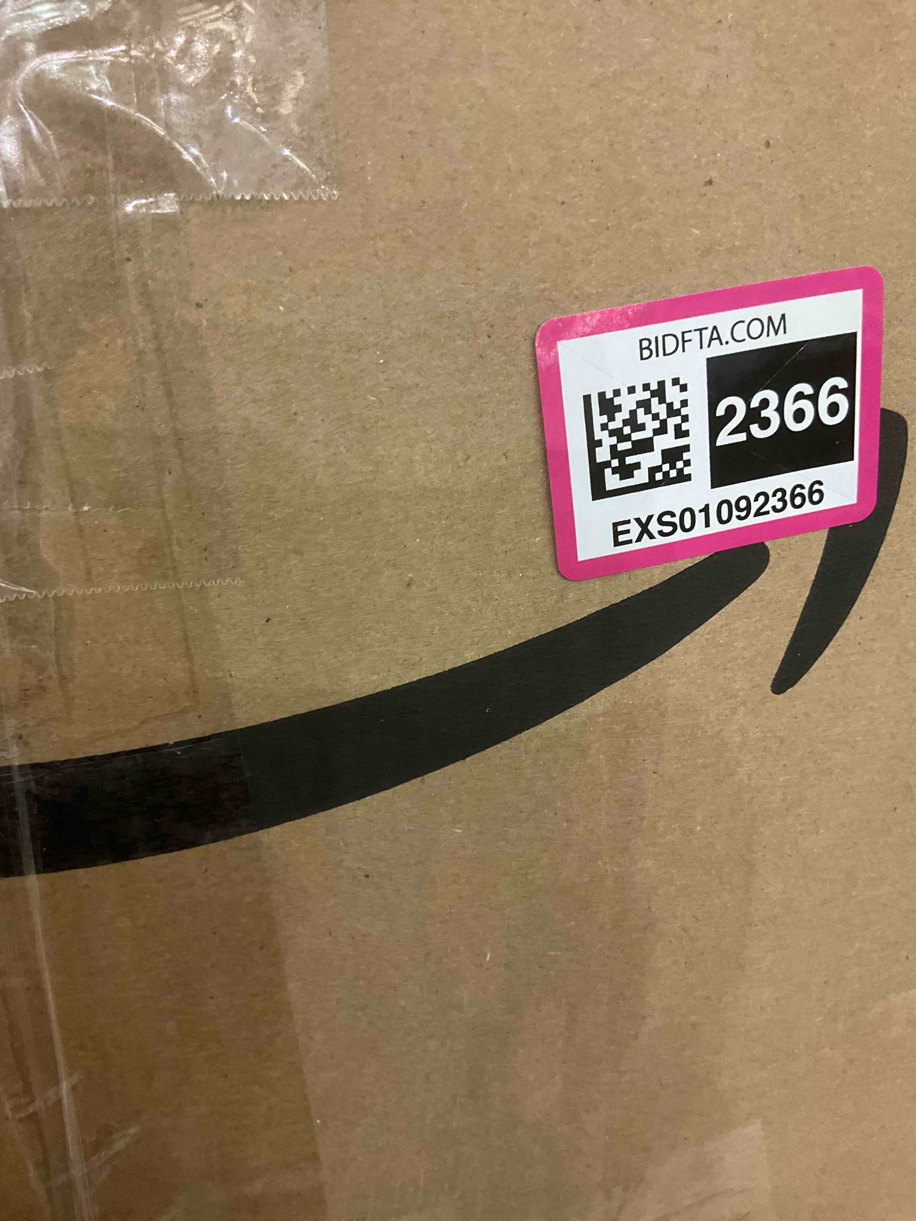 https://s3.amazonaws.com/lotting-images-prod/BargainHunt/EXS01092366_1717692645515.jpeg