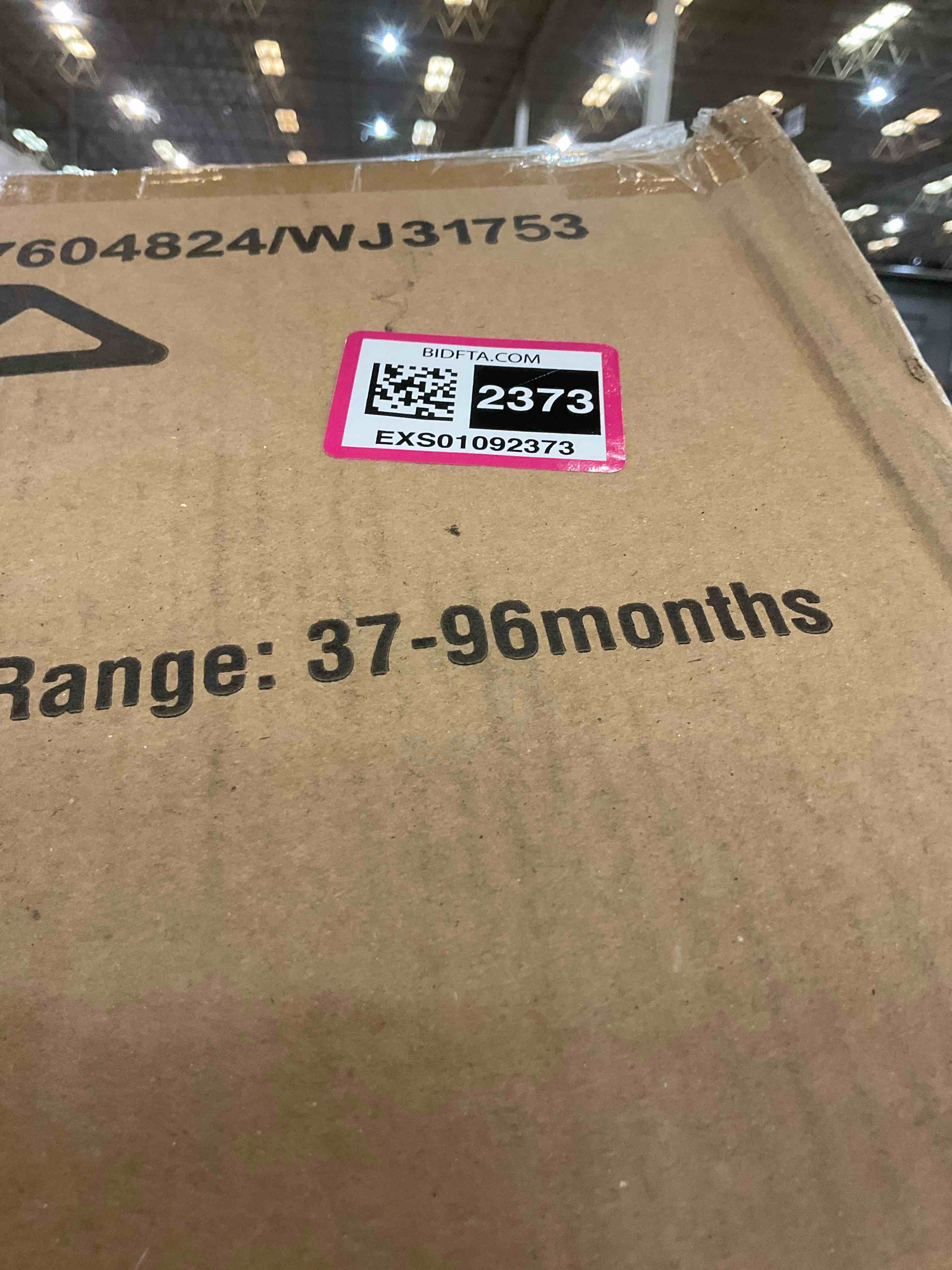 https://s3.amazonaws.com/lotting-images-prod/BargainHunt/EXS01092373_1717693576744.jpeg