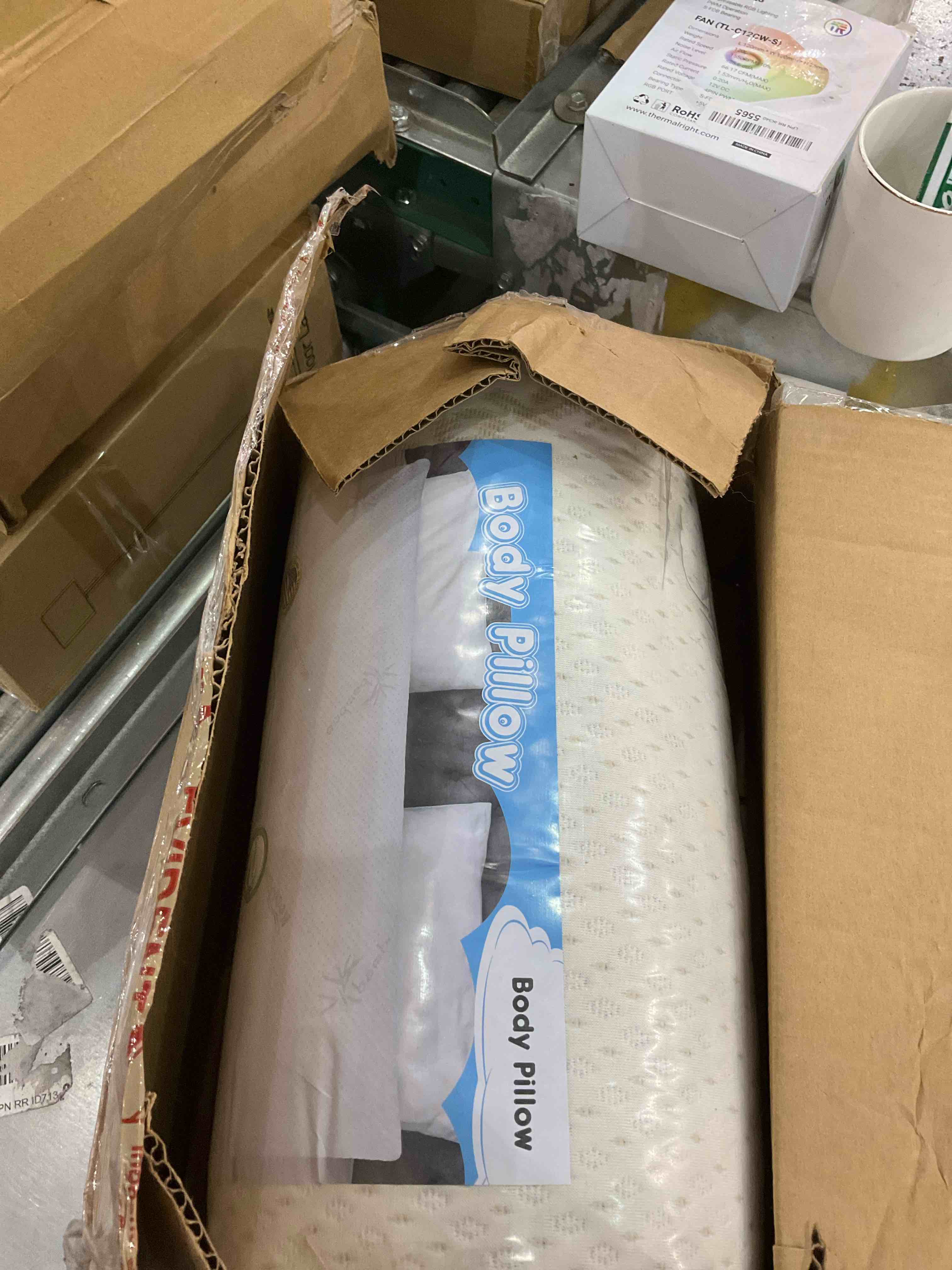 https://s3.amazonaws.com/lotting-images-prod/BargainHunt/EXS01093092_1712070759265.jpeg